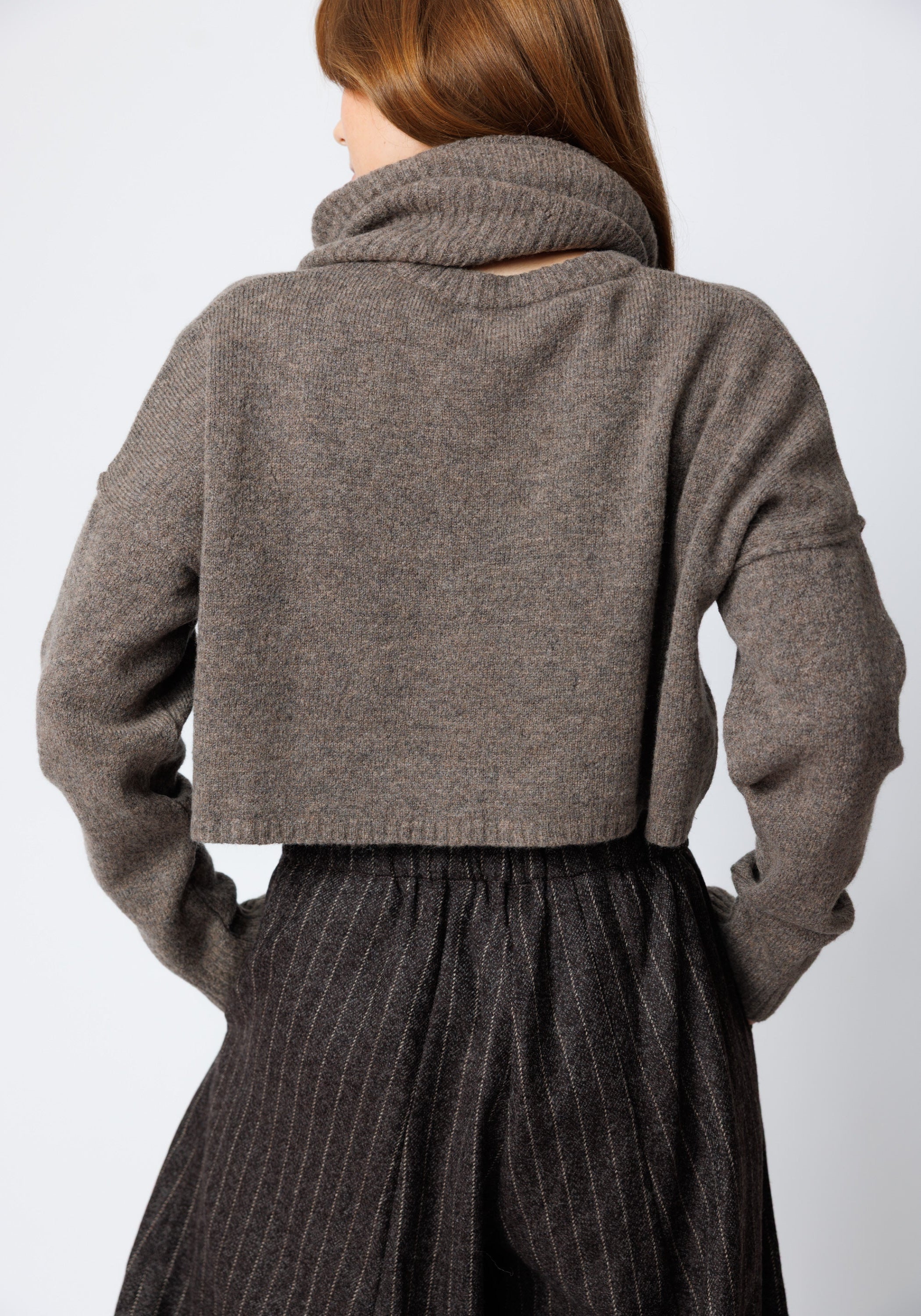 Makko Cropped Wool Blend Knit Sweater with Removable Snood