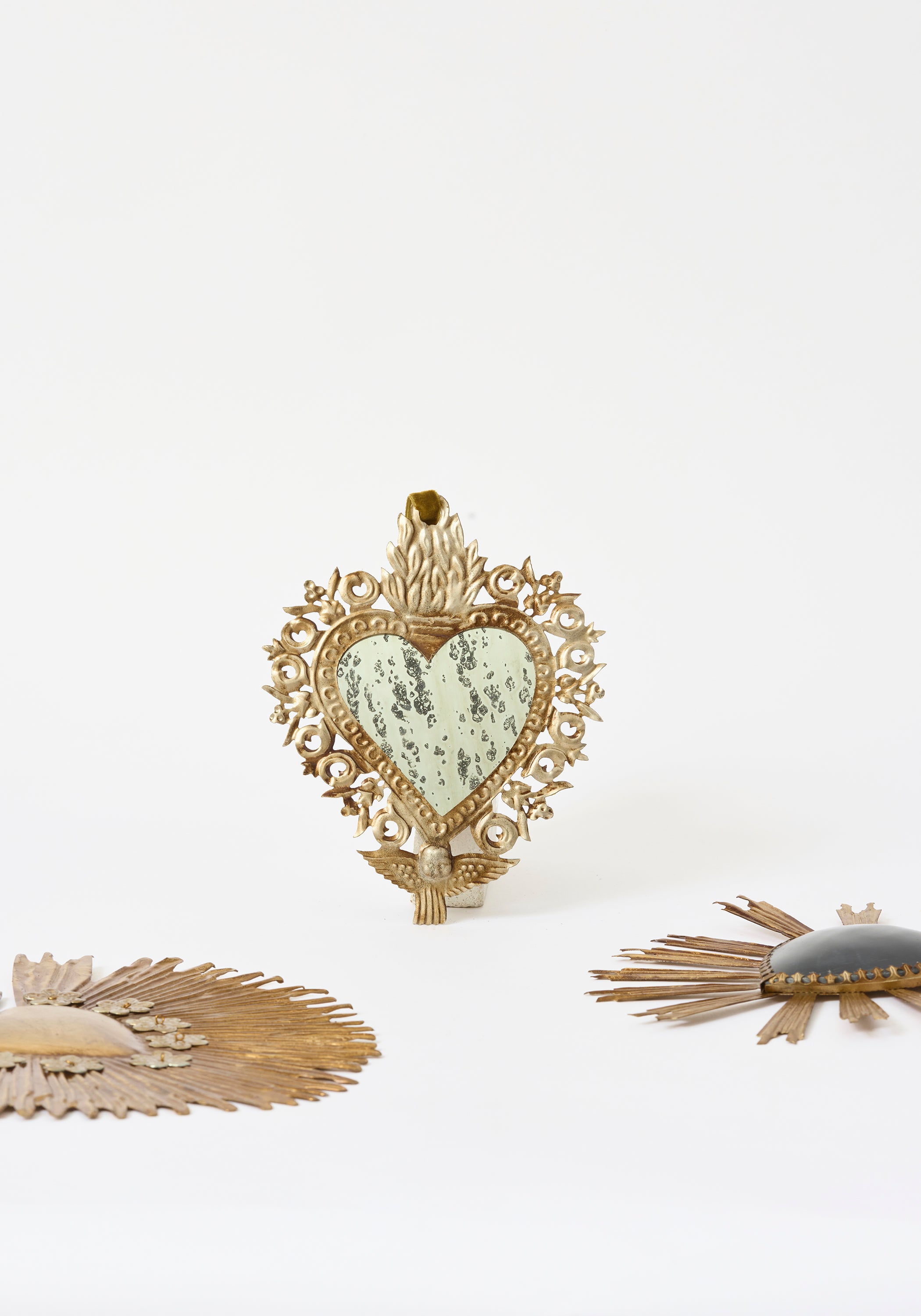 Distressed Angel Milagro Heart Mirror - December Thieves