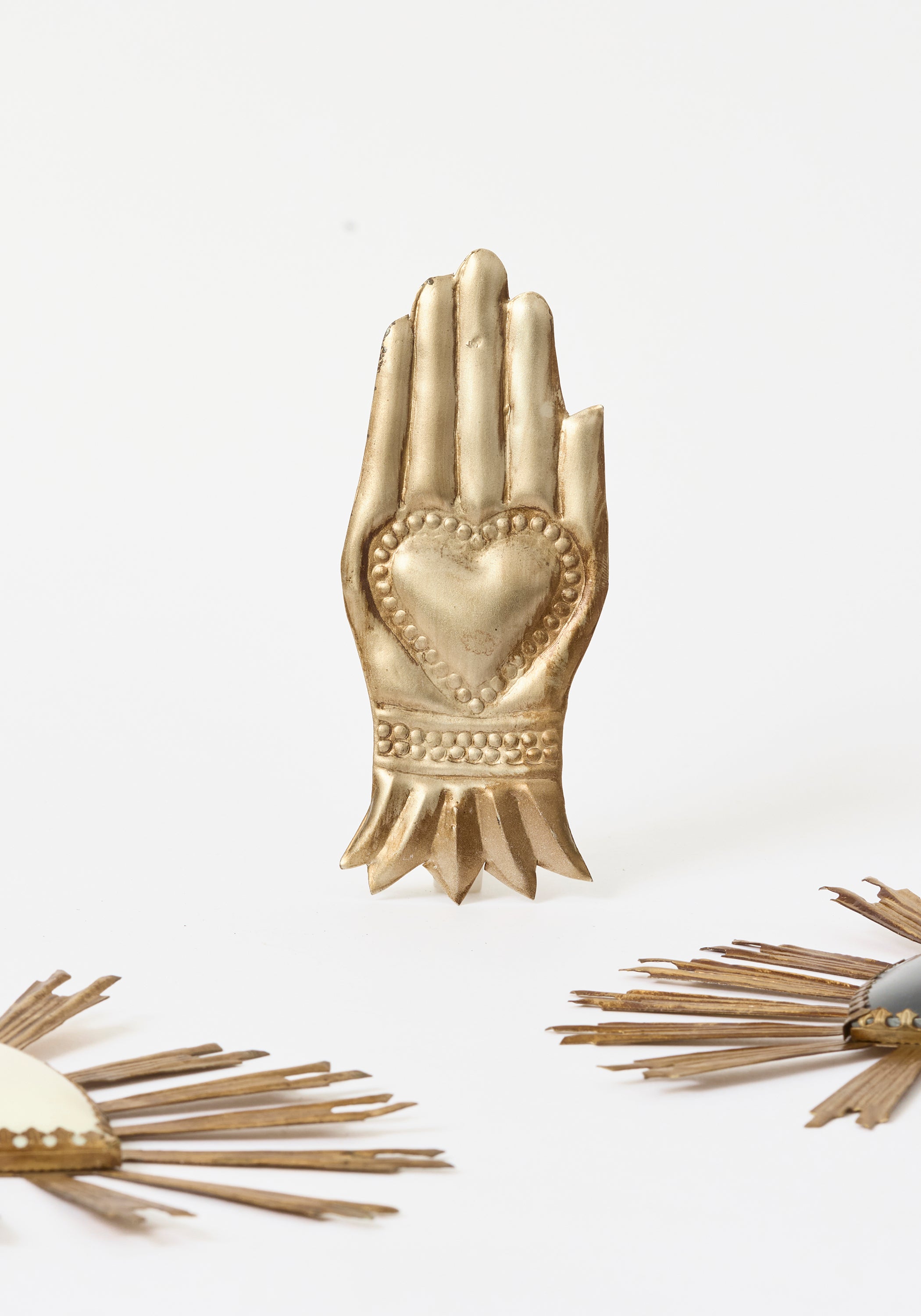 Heart in Hand Milagro - December Thieves