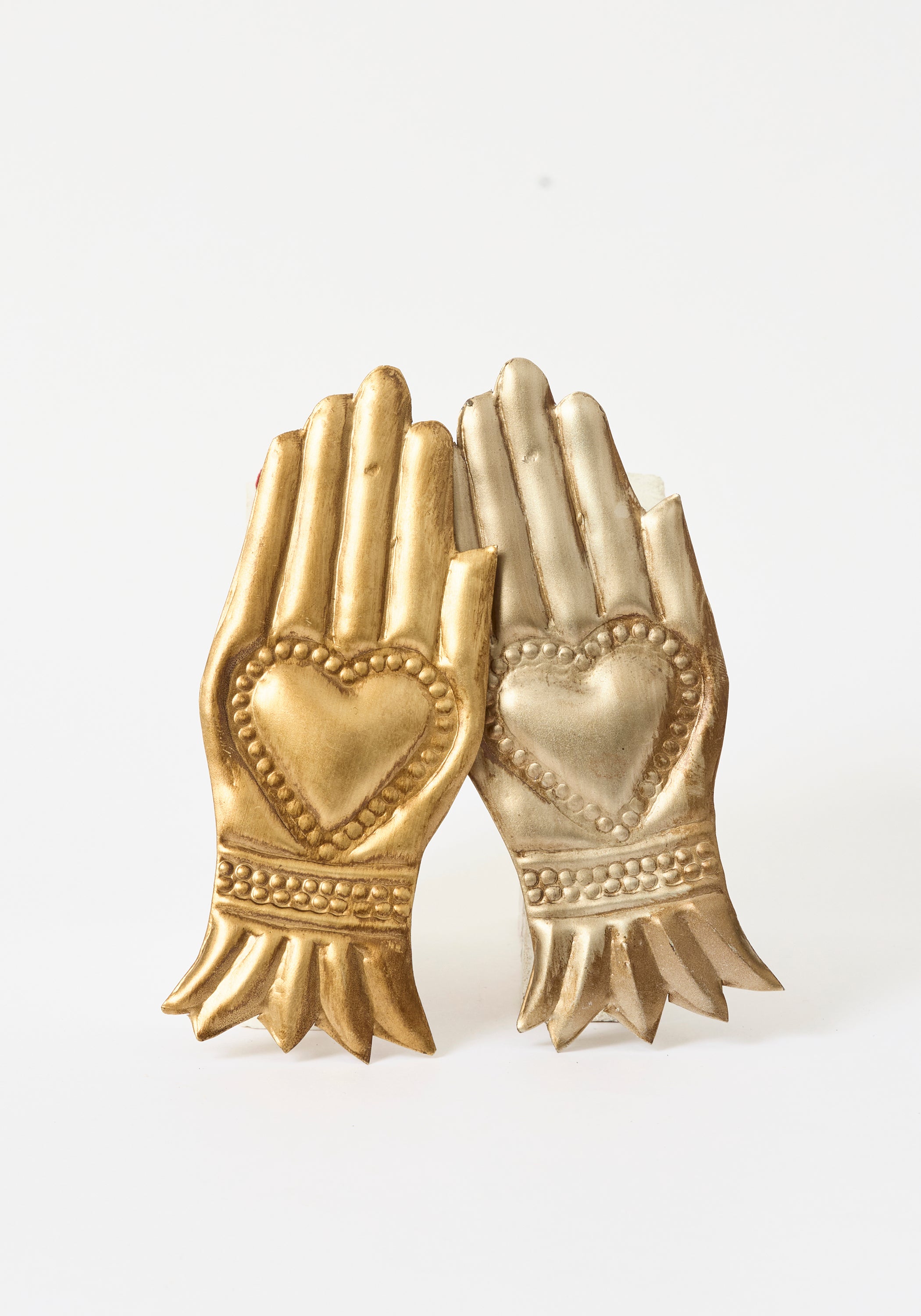 Heart in Hand Milagro - December Thieves