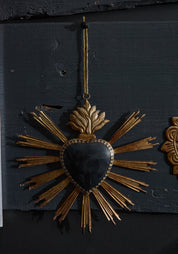 Resin Flaming Heart Rays Milagro