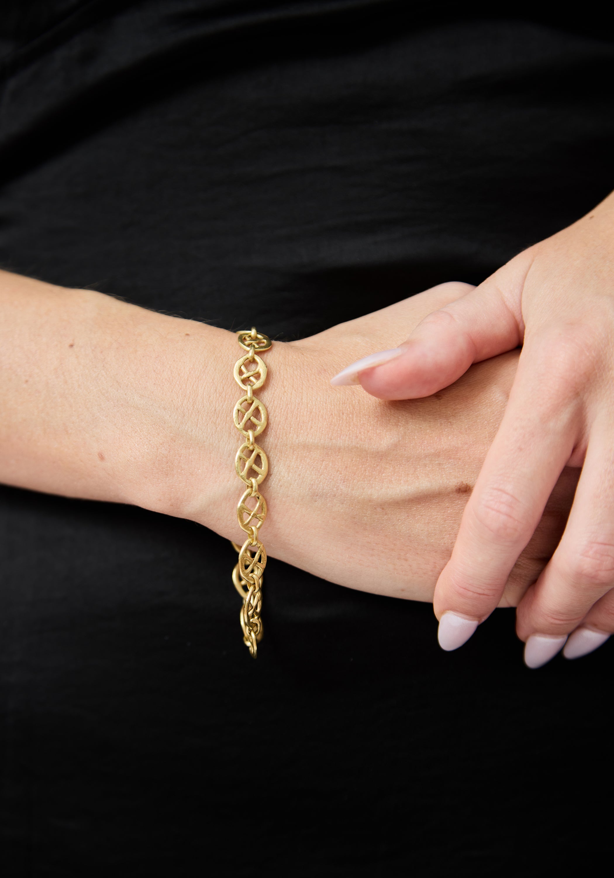 Gold Plated Criss Cross Links Bracelet
