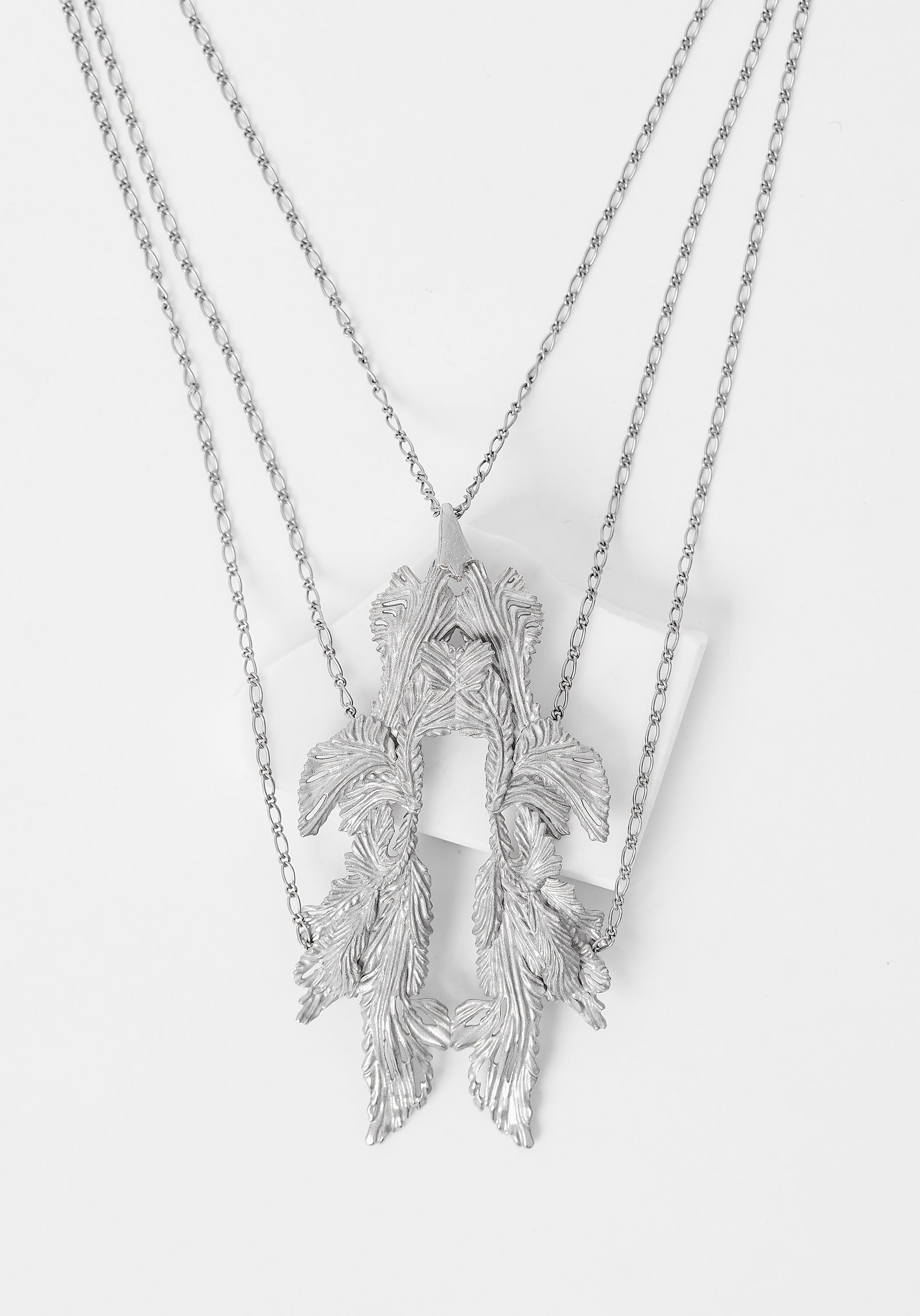 Plated Draped Chain Acanthus Necklace