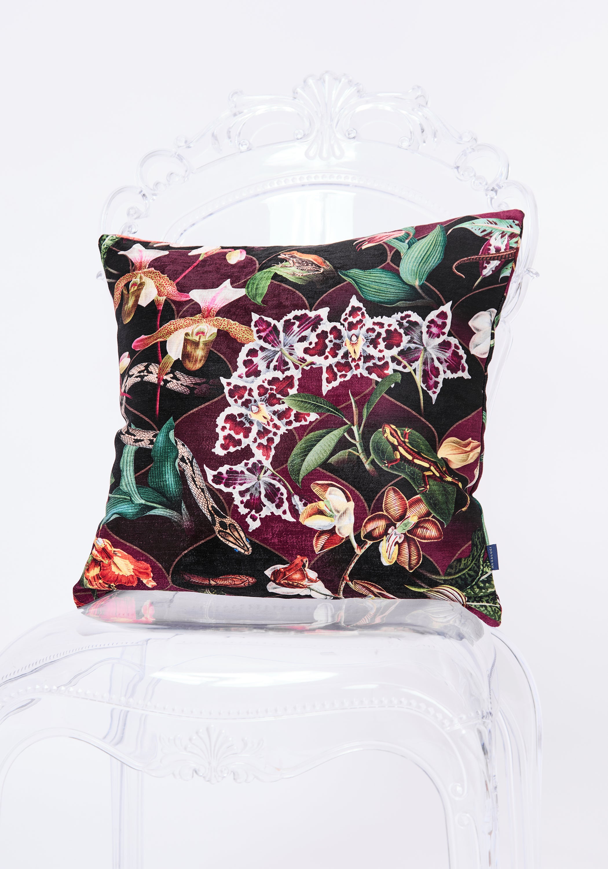 Orquidea Tigre Velvet Pillow