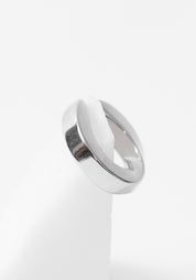 Honor Stainless Steel Twisted Earcuff