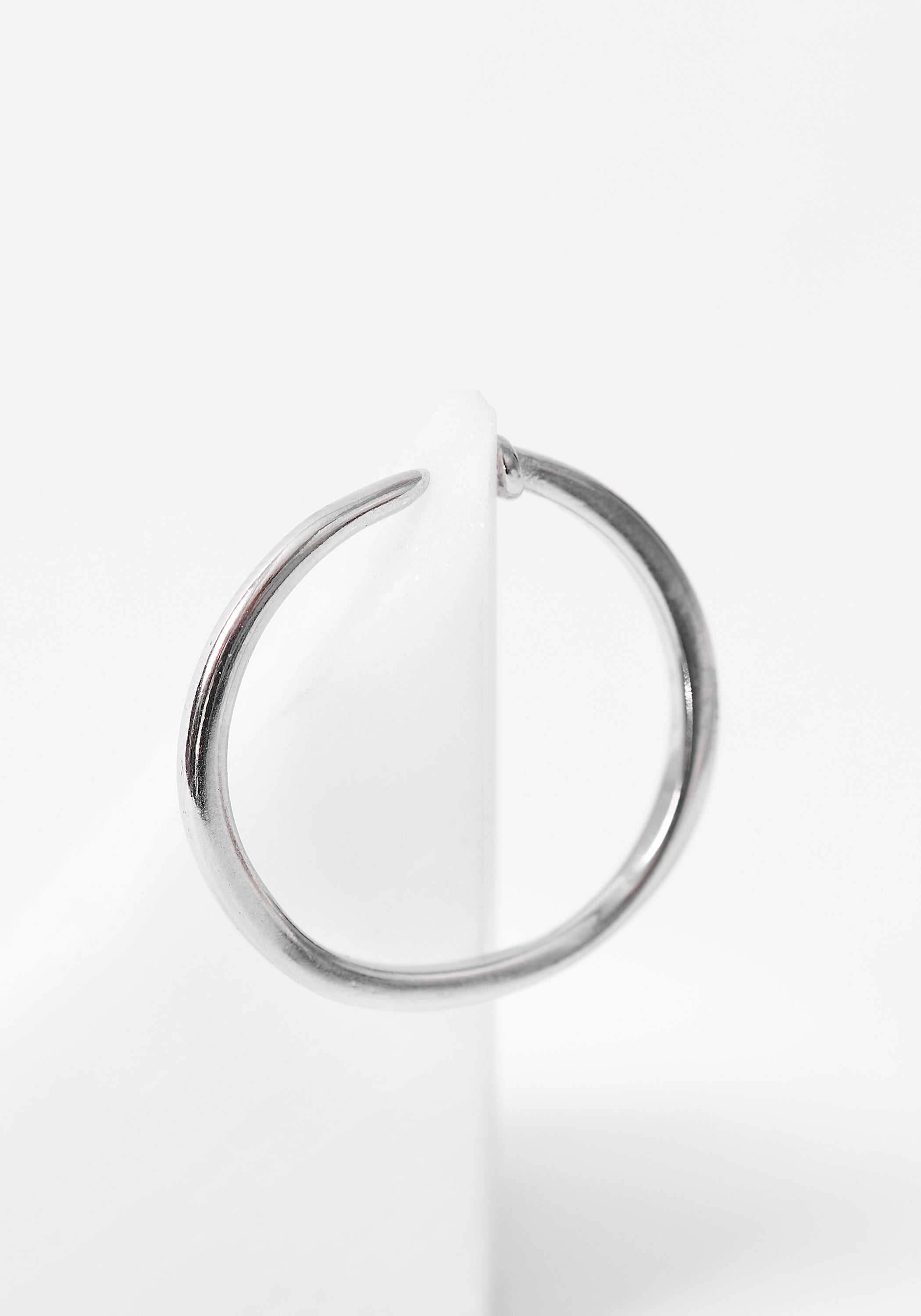 Kylar Stainless Steel Earcuff