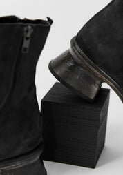 Textured Black Leather Round Toe Boot
