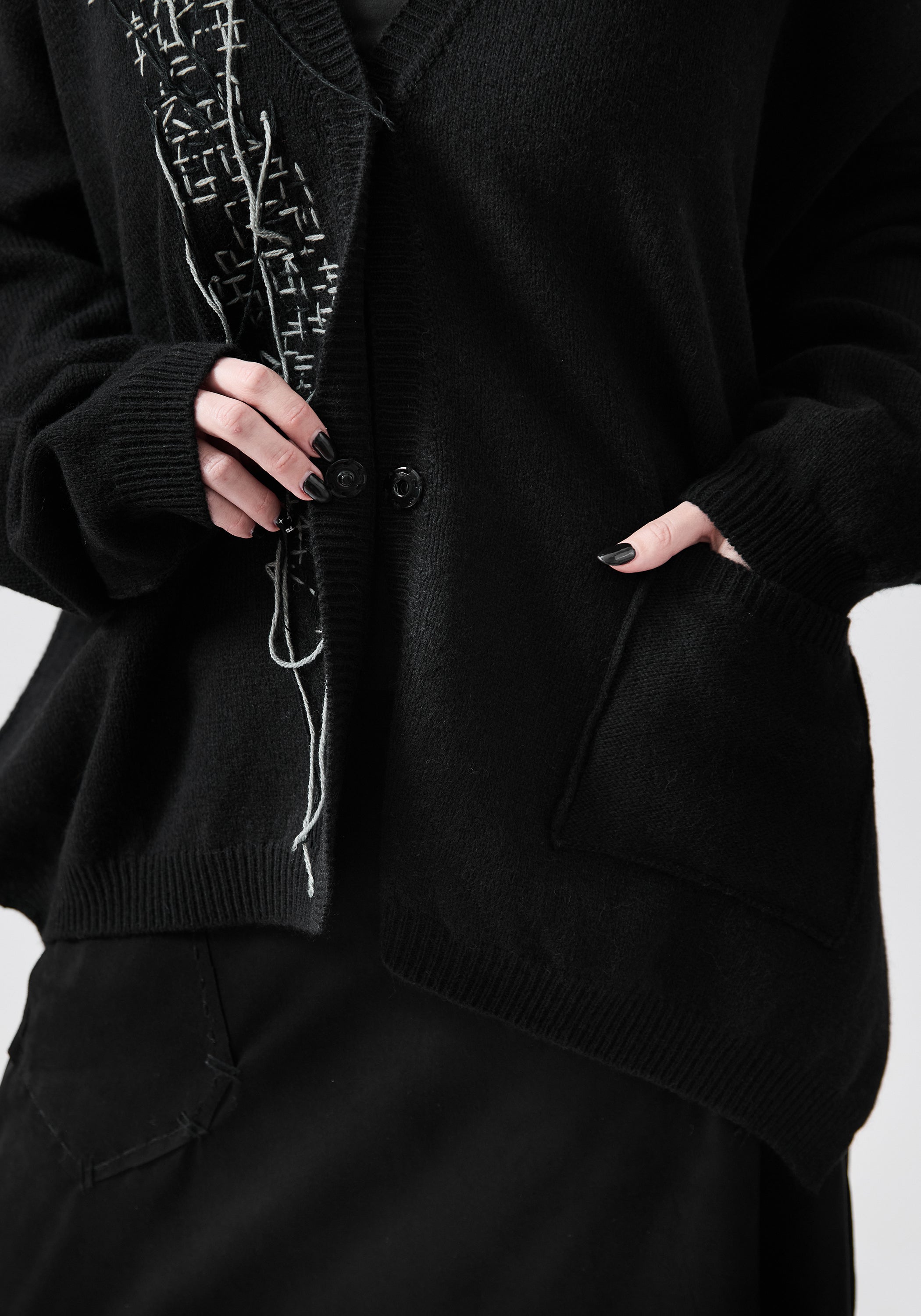 Giotto Hand Painted and Embroidered Wool and Cashmere Cardigan