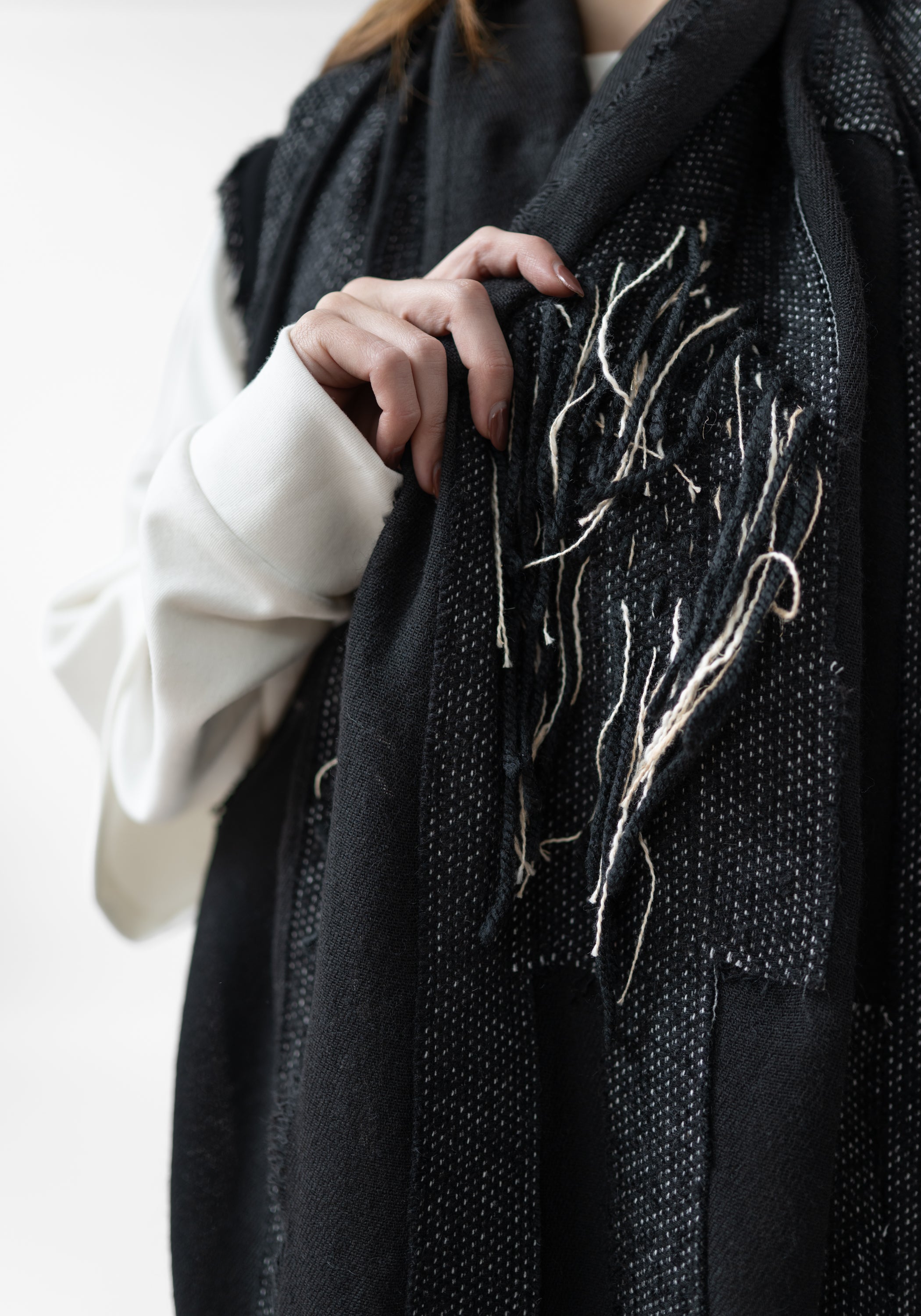 Gianfar Hand Stiched Black Wool Blend Scarf