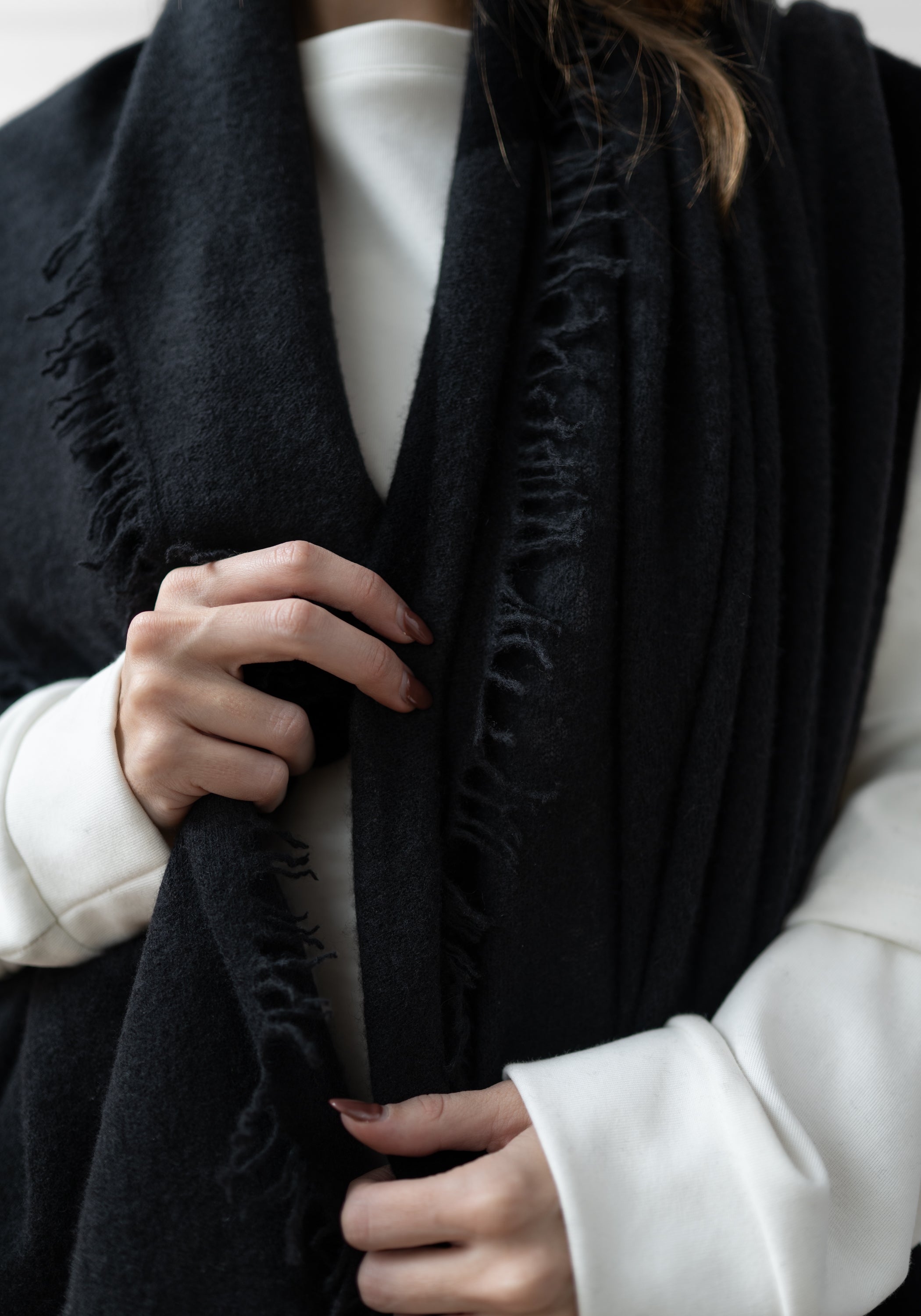 Eureka Black Cashmere Scarf