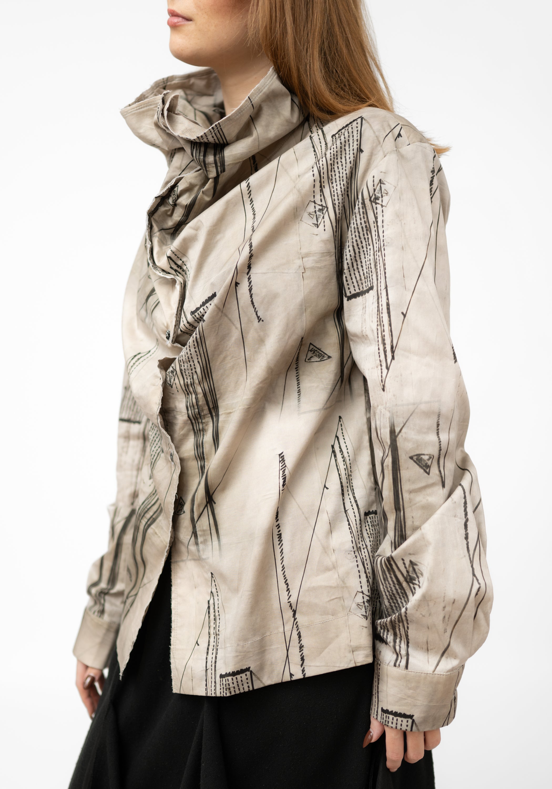 Wired Neck Printed Blouse