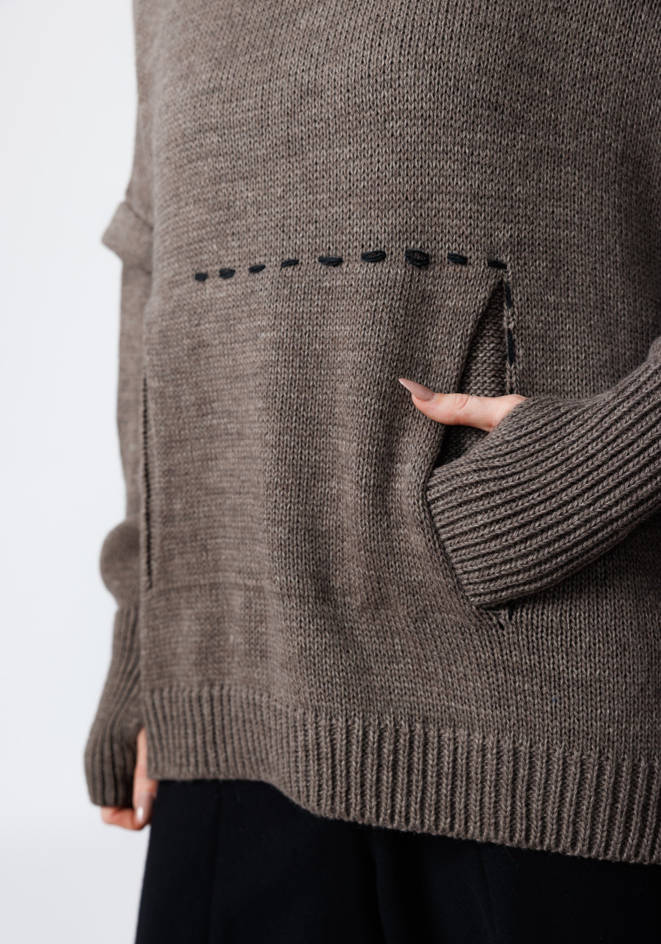 Edooh Asymmetric Oversized Wool Blend Knit Hoodie