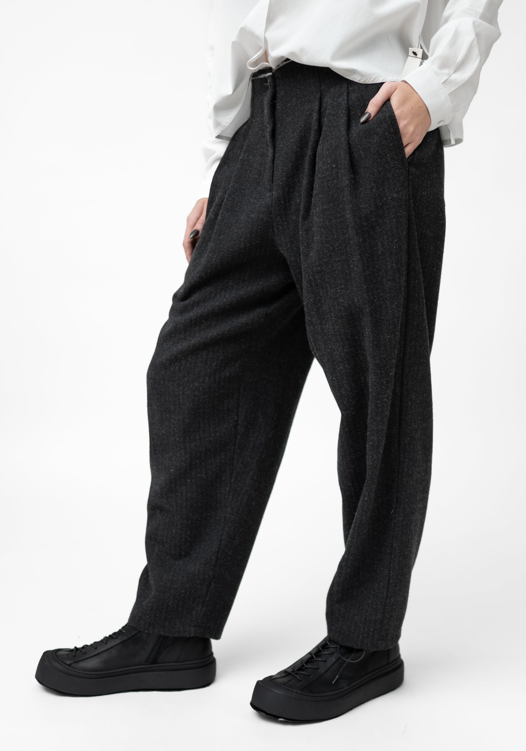 Cropped Tapered Leg Wool Blend Pants - December Thieves