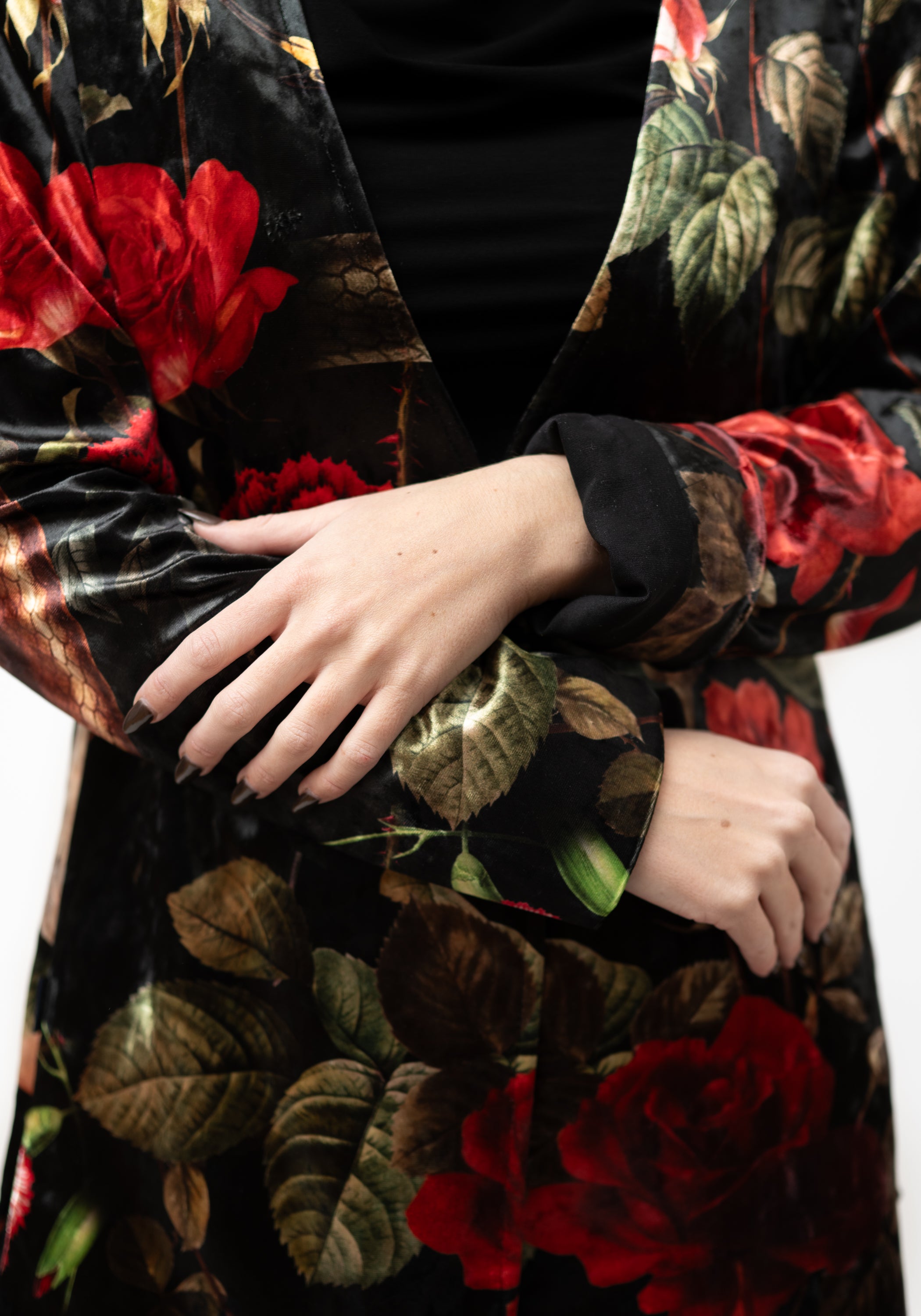Roses Velvet Kimono