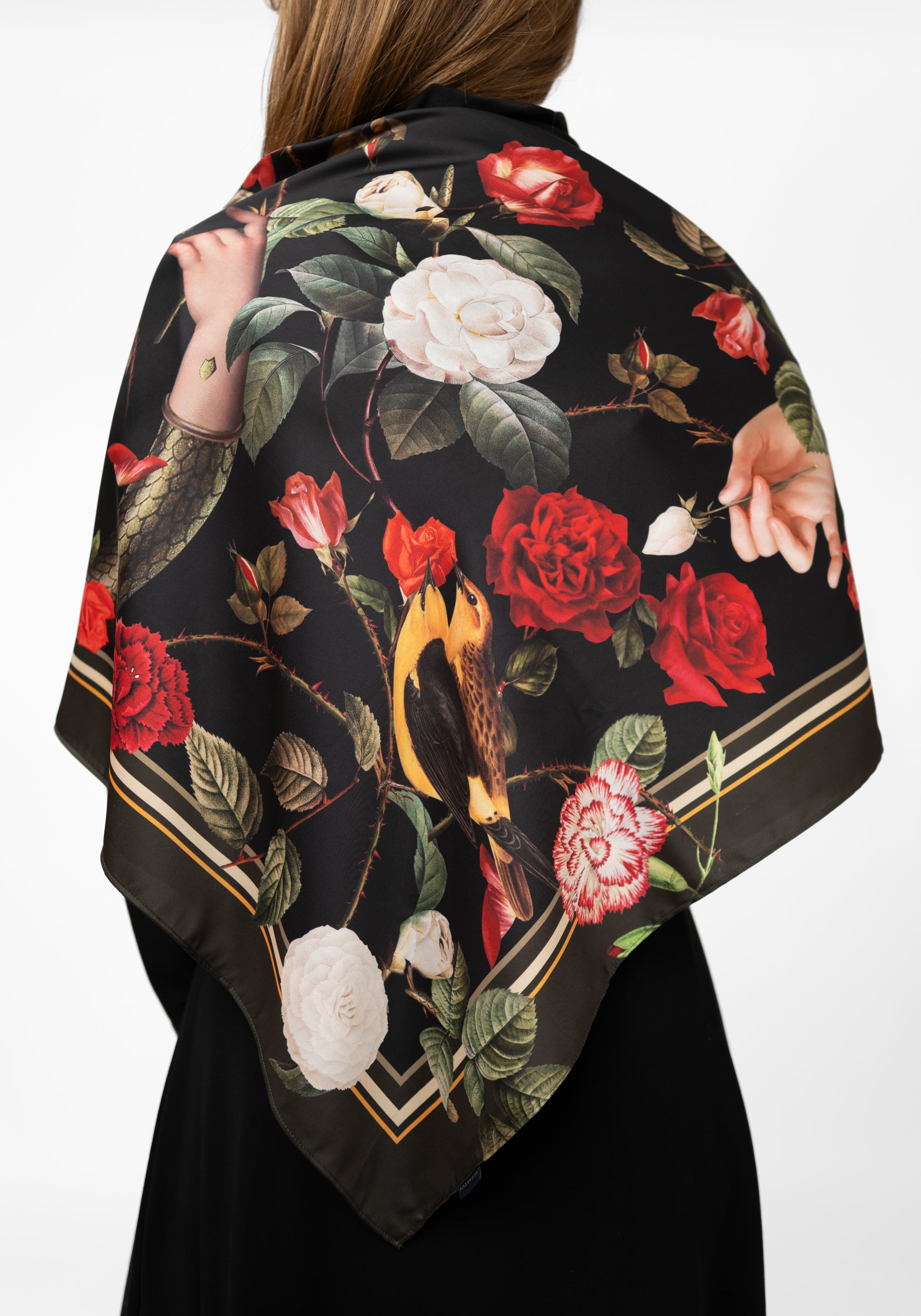 Roses Printed Scarf