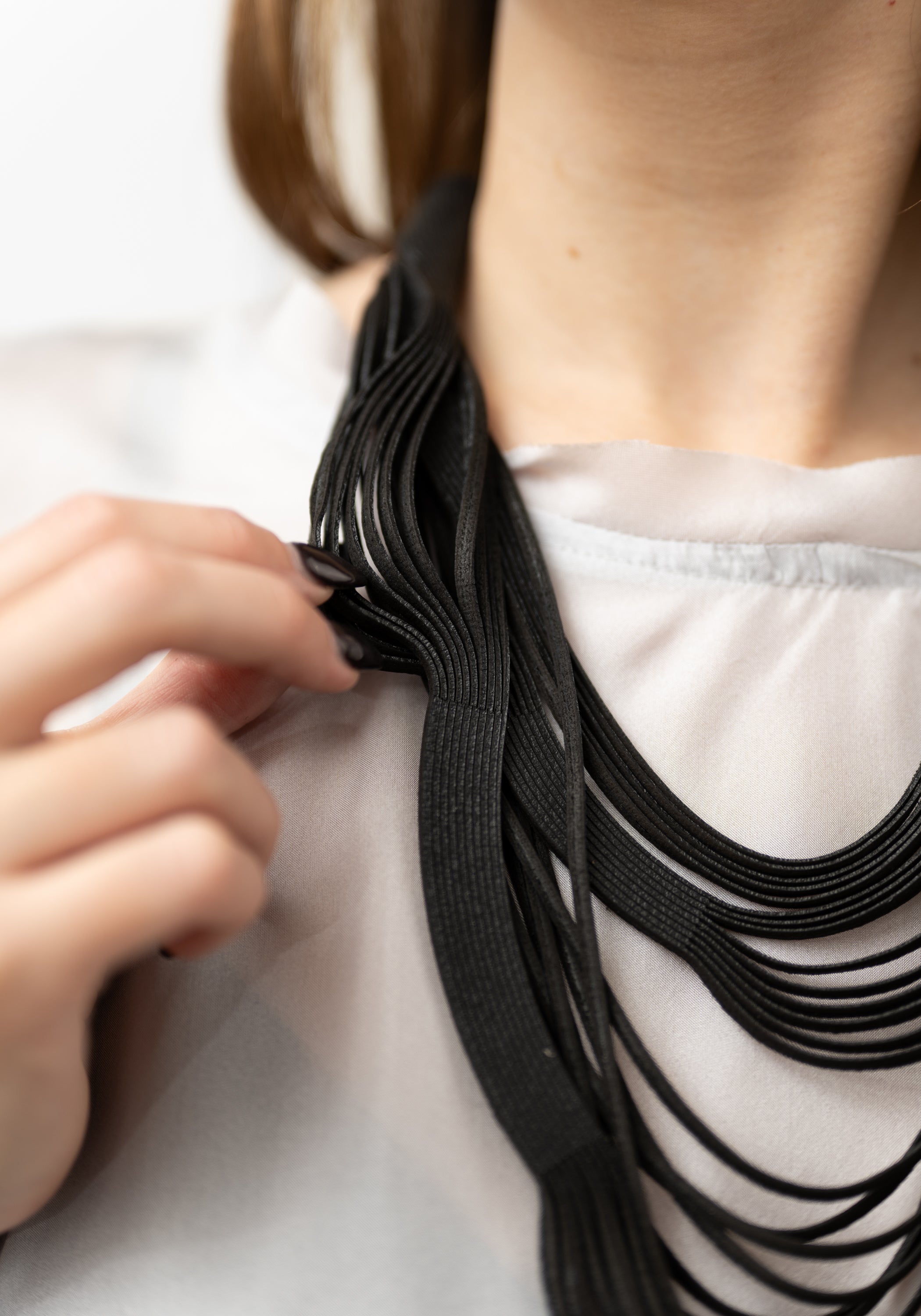 Black Leather Short Whorls Necklace