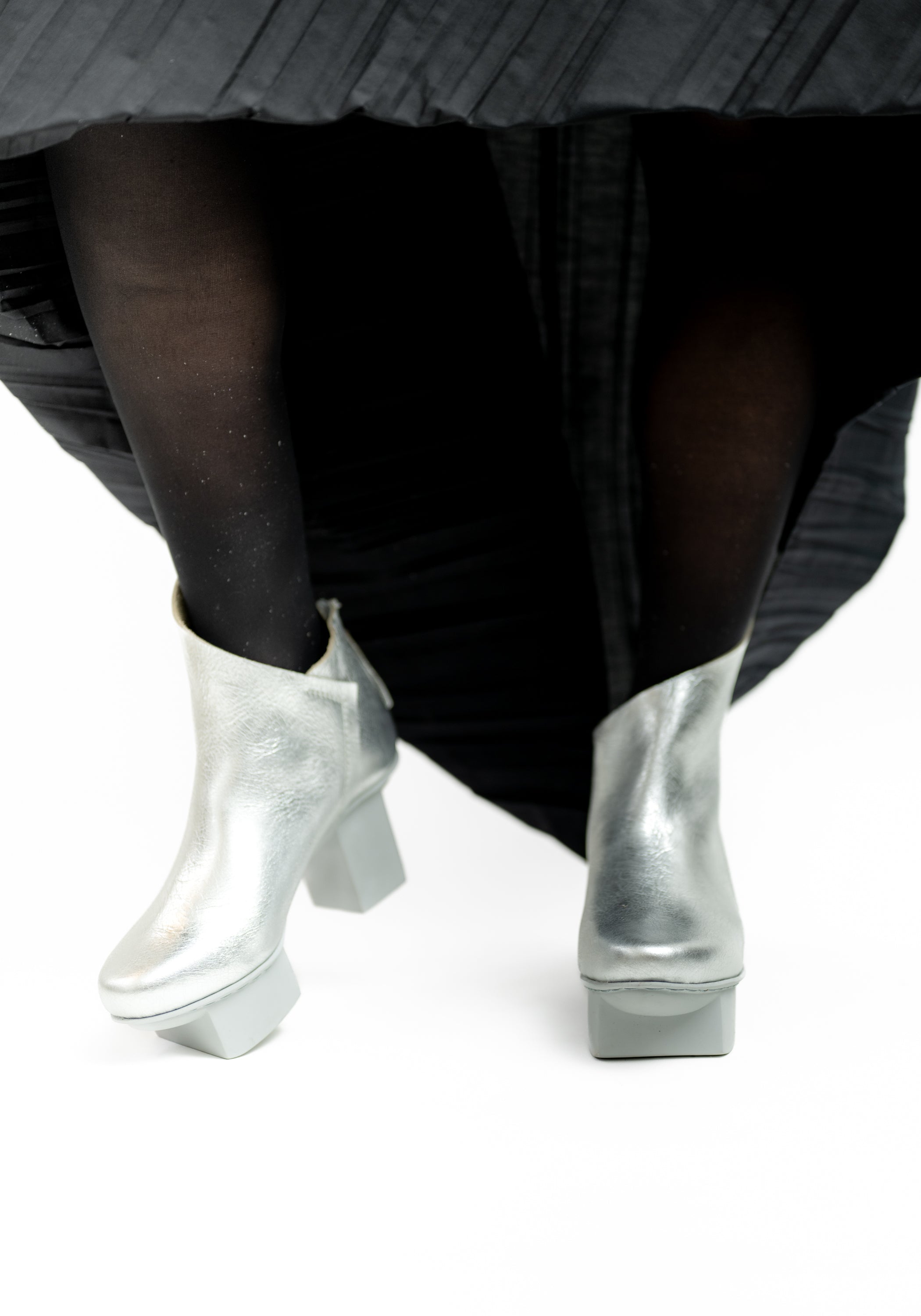 Prospect Silver Leather Asymmetric Boot