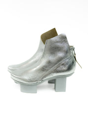 Prospect Silver Leather Asymmetric Boot