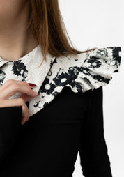 Black and White Quilted Ruffle Shoulder Piece
