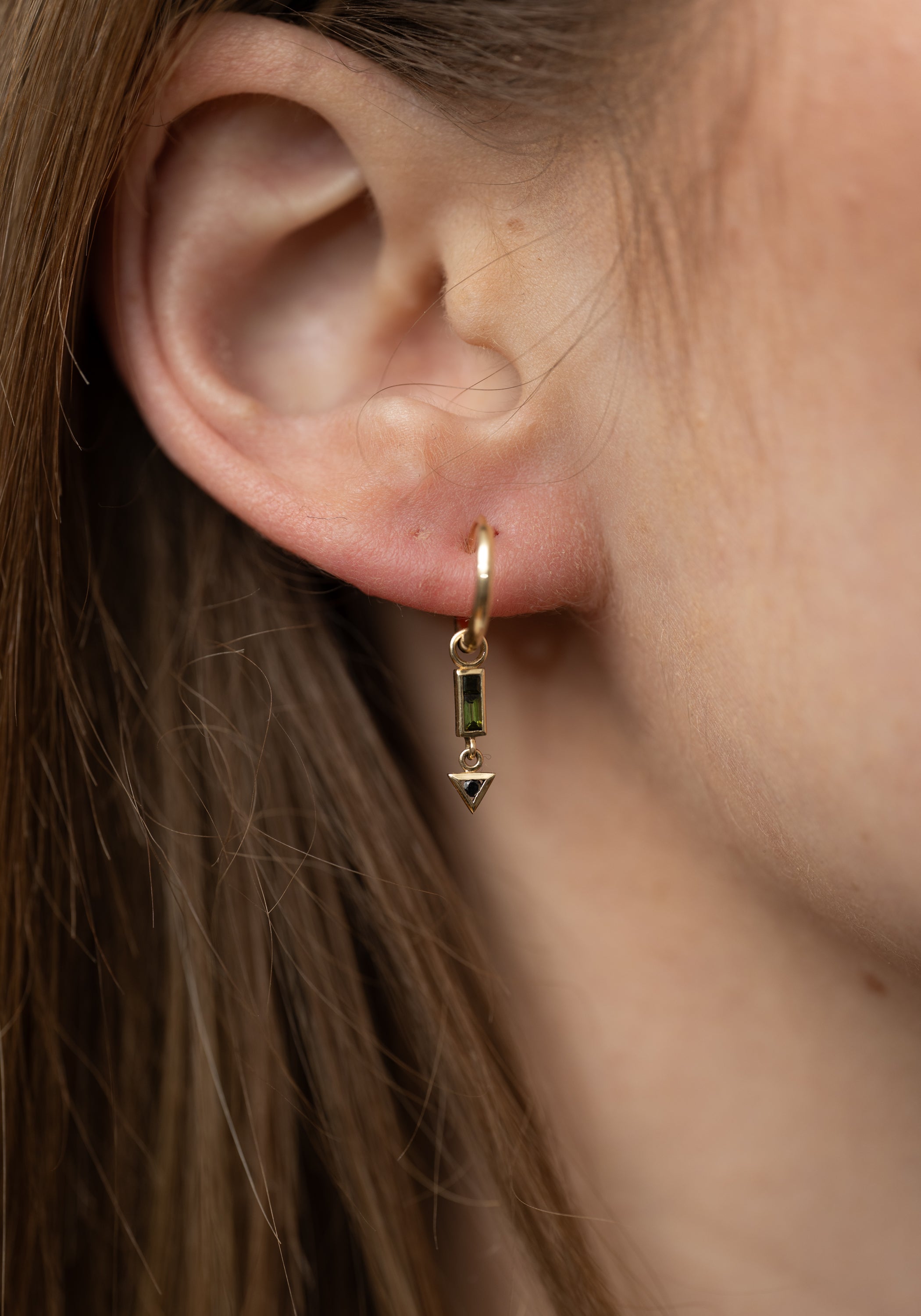 Single 9k Gold Green Tourmaline and Black Diamond Plaque and Round Clicker Hoop - December Thieves