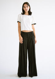 Cropped Contrast Trim T-Shirt