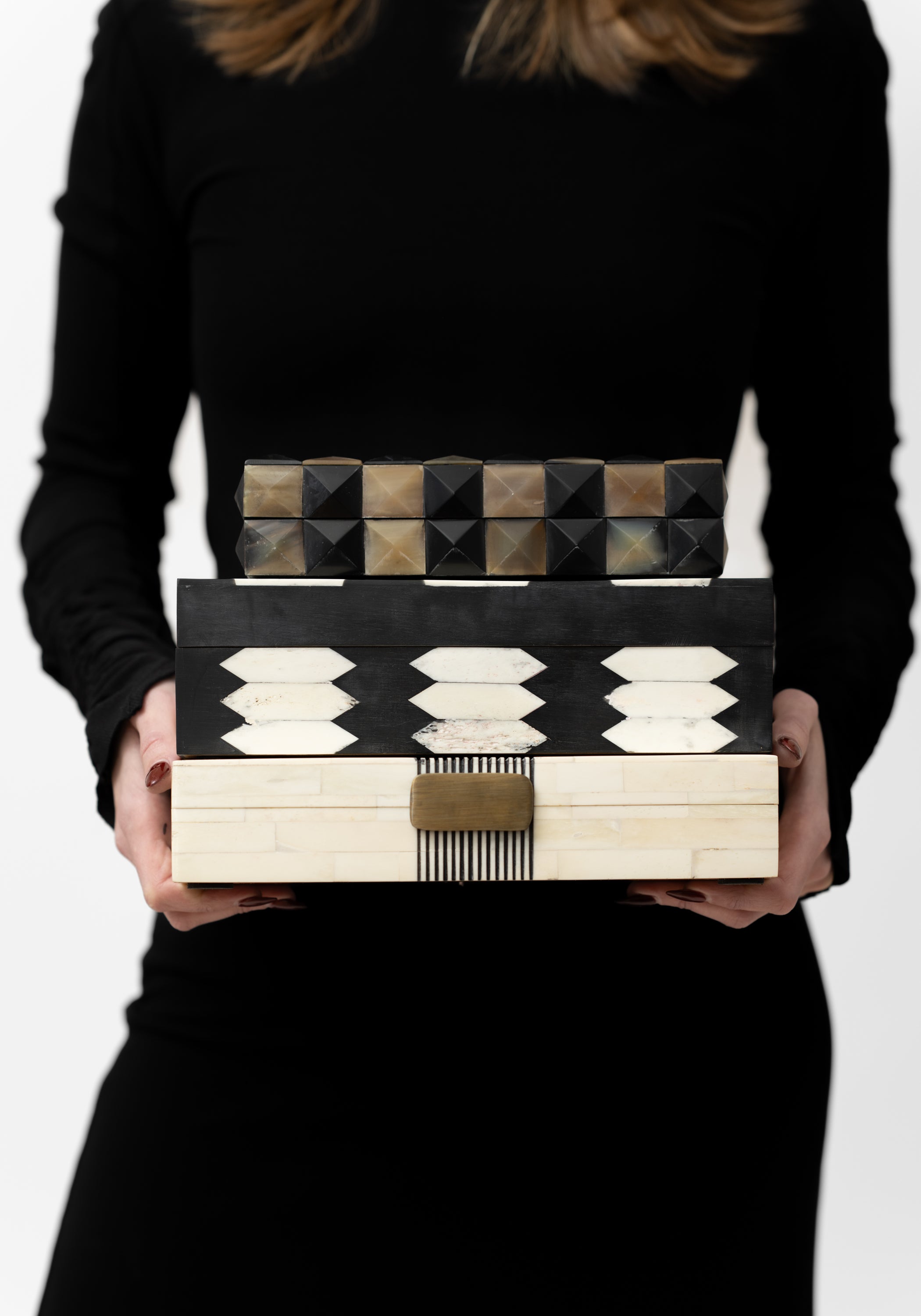 Geometric Inlay Carved Horn Jewelry Box - December Thieves