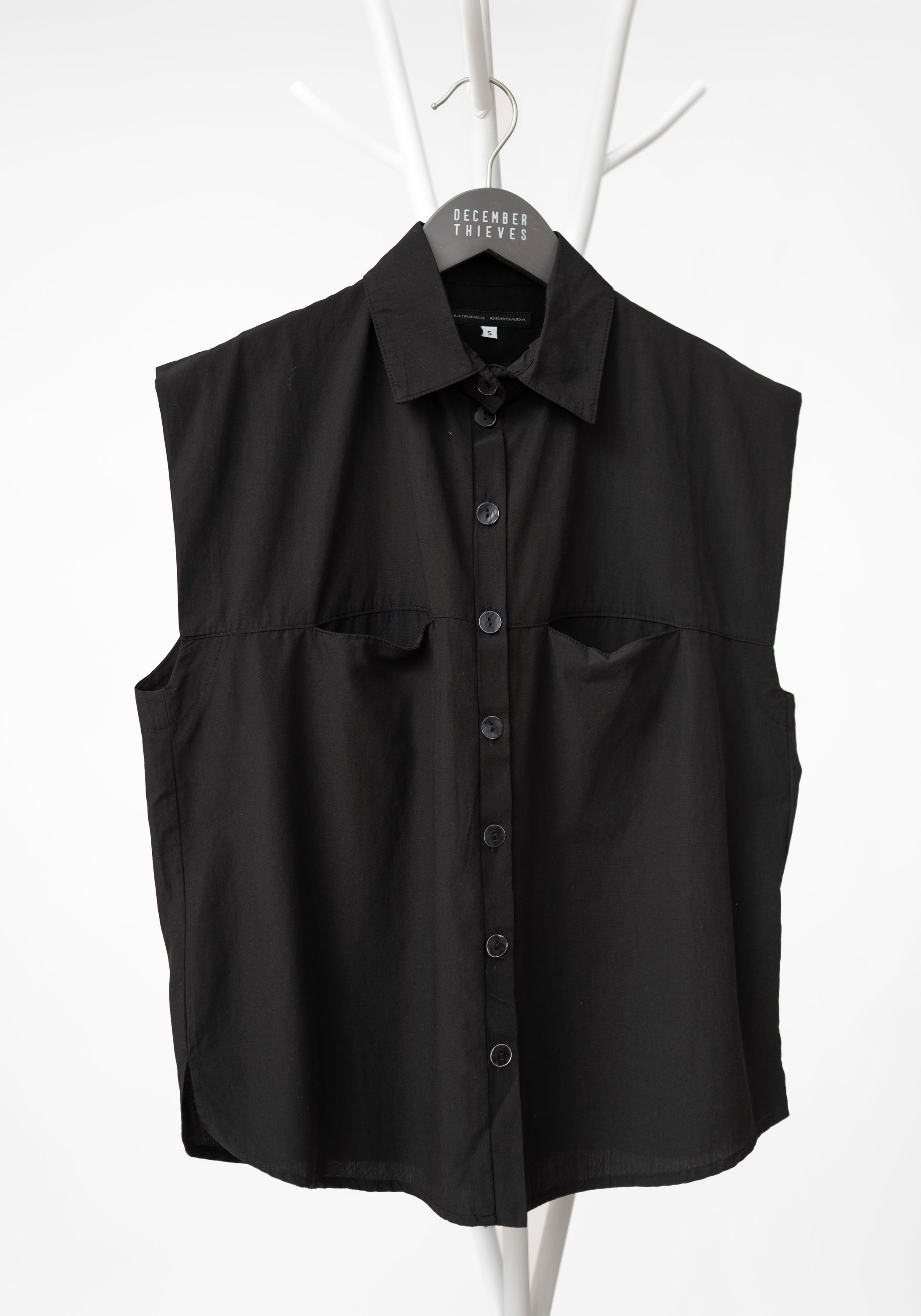Sleeveless Boxy Blouse - December Thieves