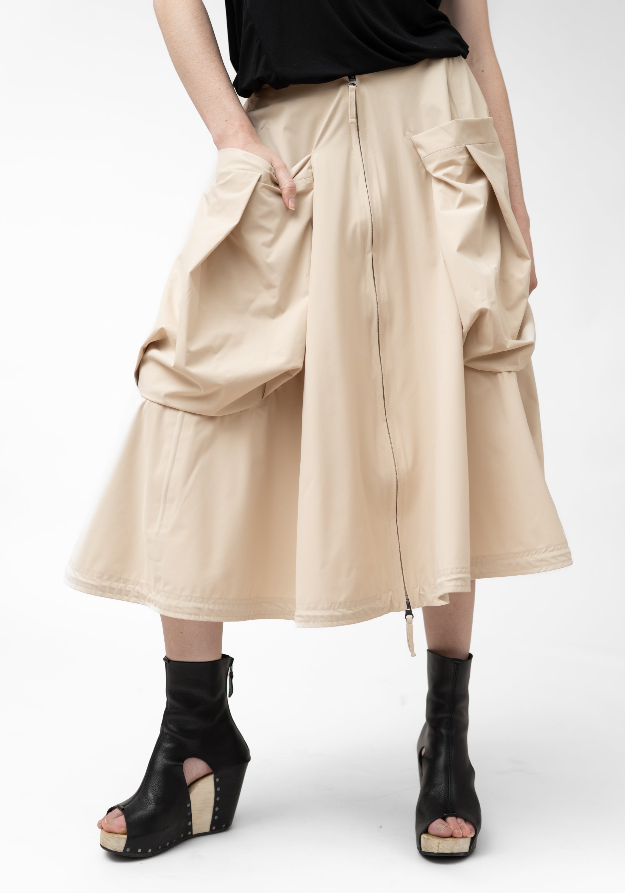 Zip Front Pocket Details A-Line Skirt
