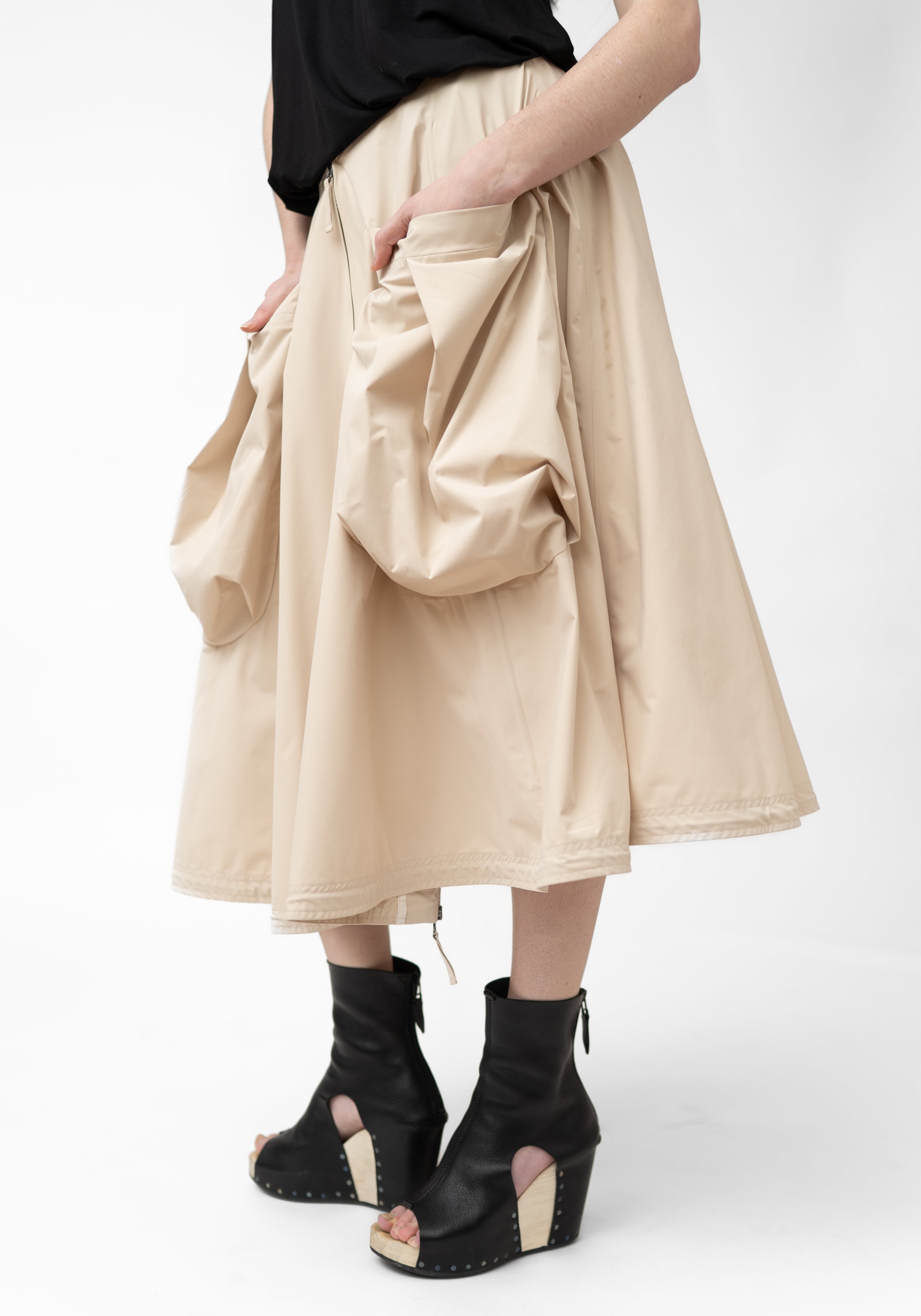 Zip Front Pocket Details A-Line Skirt