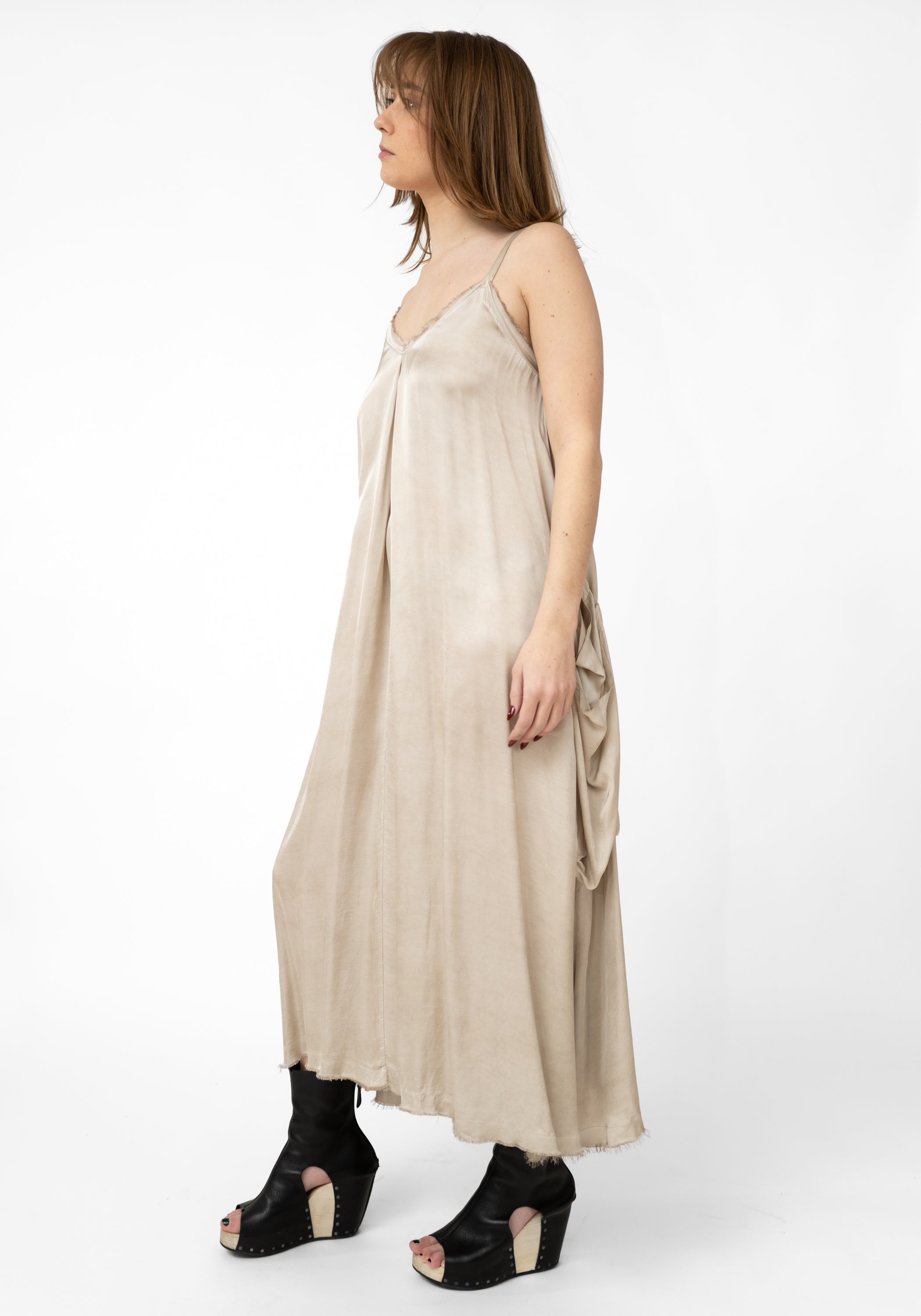 Strappy Doubled Pockets Maxi Dress - December Thieves