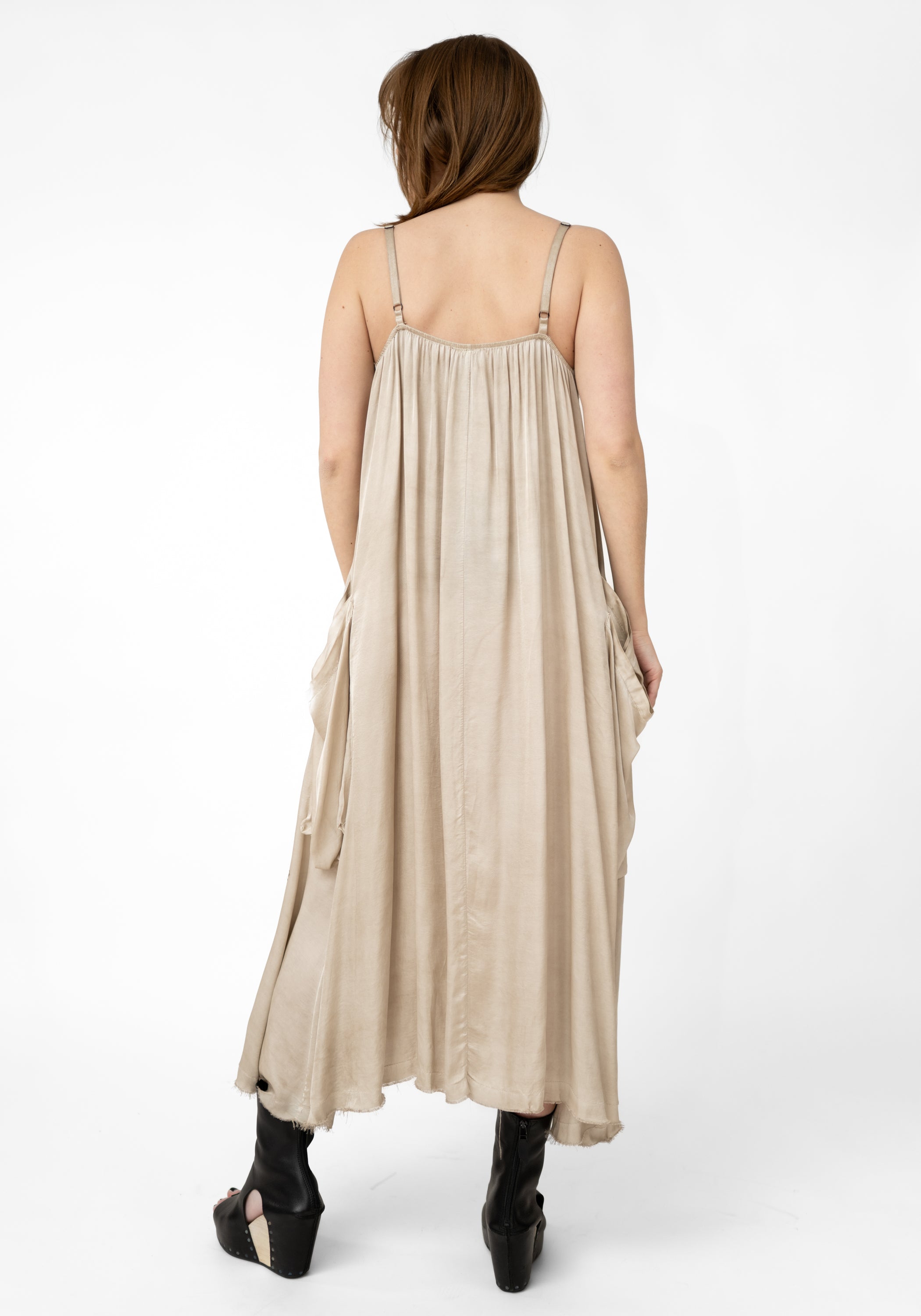 Strappy Doubled Pockets Maxi Dress - December Thieves