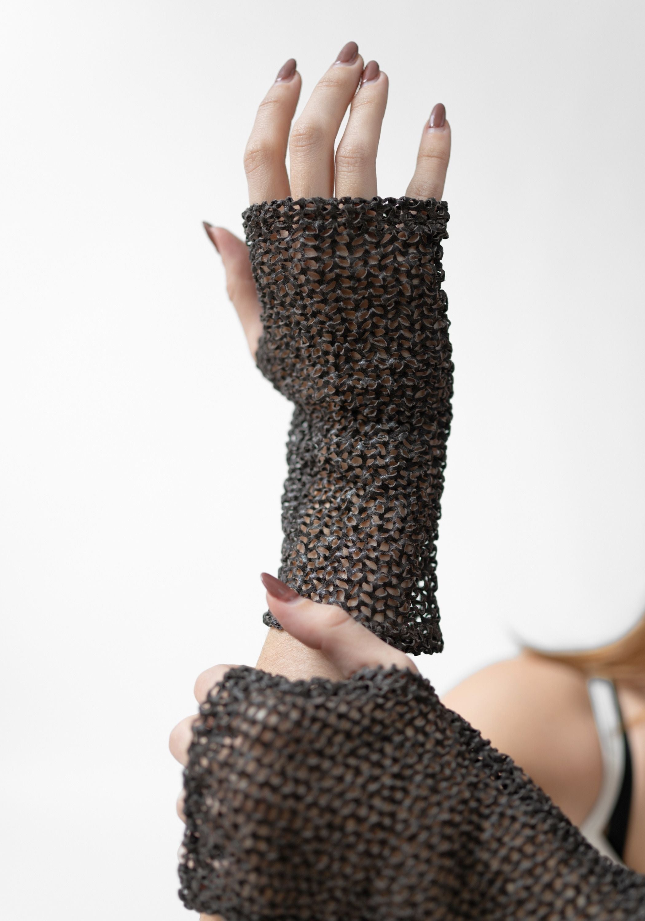 Betel Laser Cut Leather Fingerless Gloves