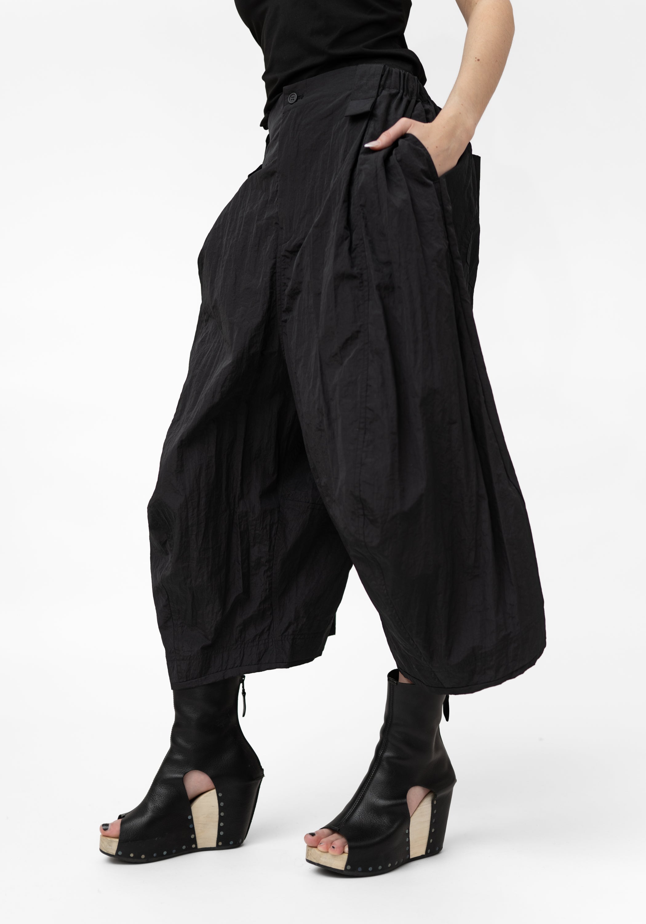 Water Repellent Drop Seat Cropped Pants - December Thieves