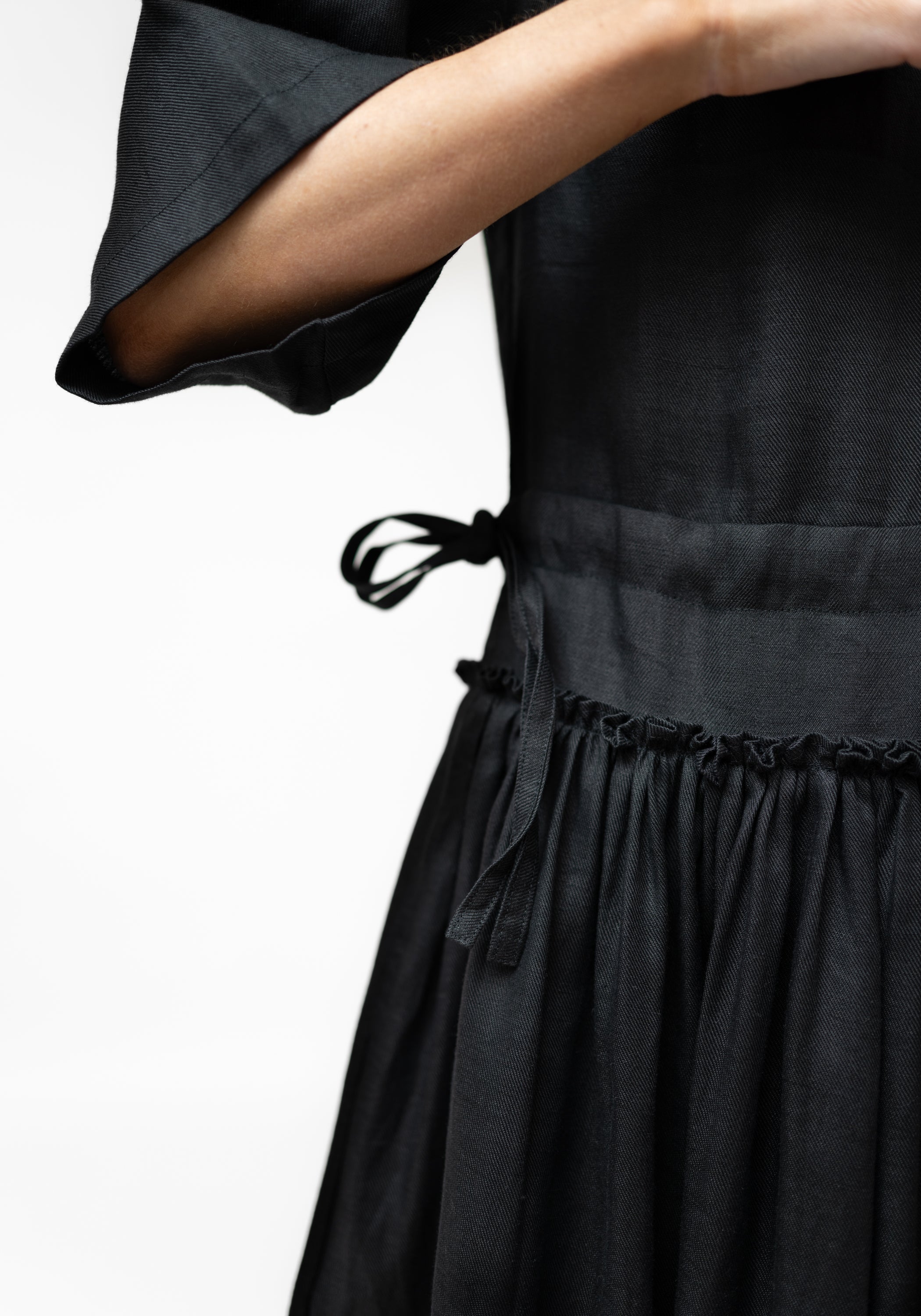 Piccolo Oversized Drawstring Waist Linen Dress - December Thieves
