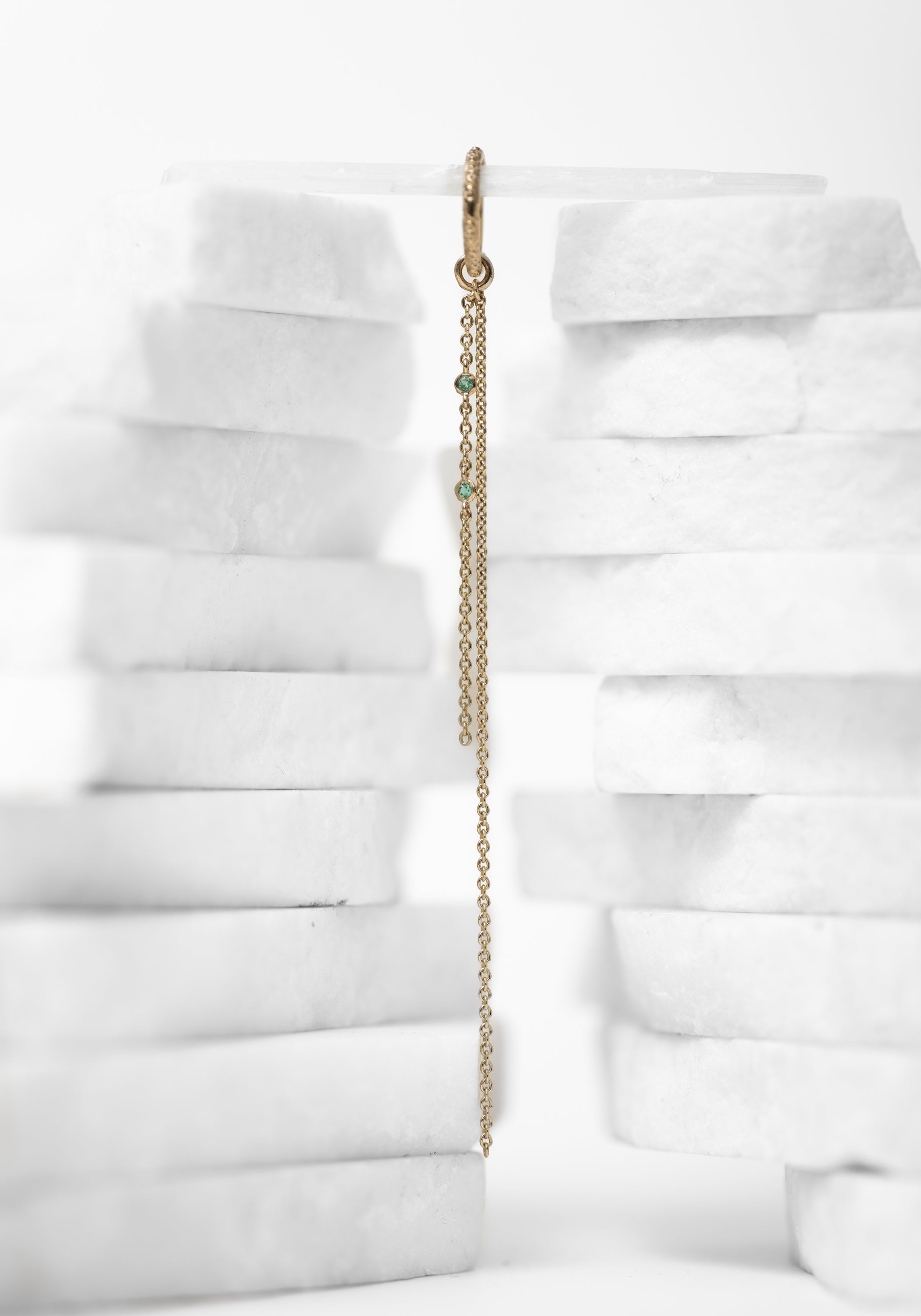 Single 9k Gold Engraved Clicker Hoop and Emerald Duo Chain Plaque - December Thieves