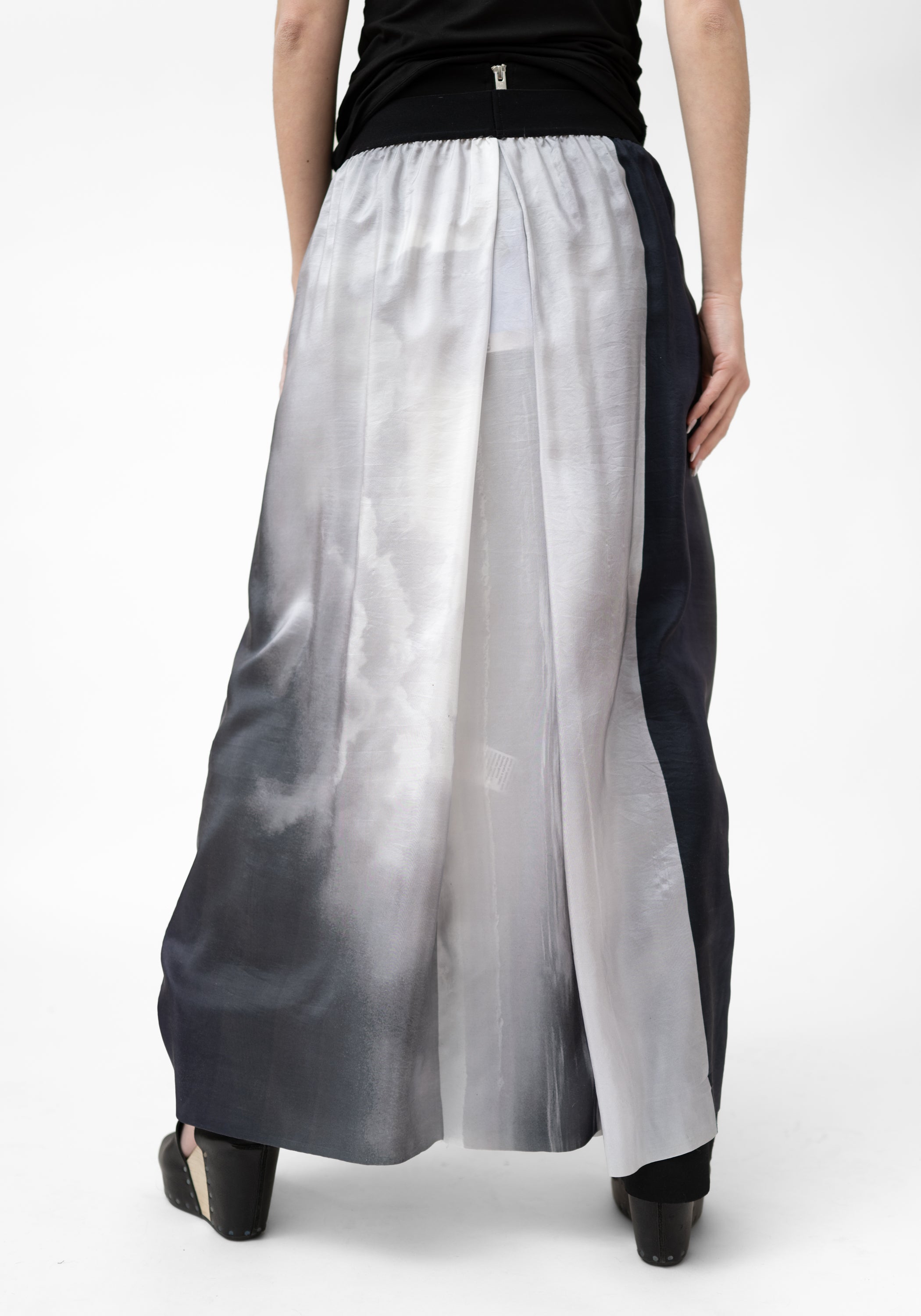 Sky Printed Silk Maxi Skirt - December Thieves