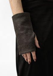 Canopus RIbbed Laser Cut Leather Fingerless Gloves