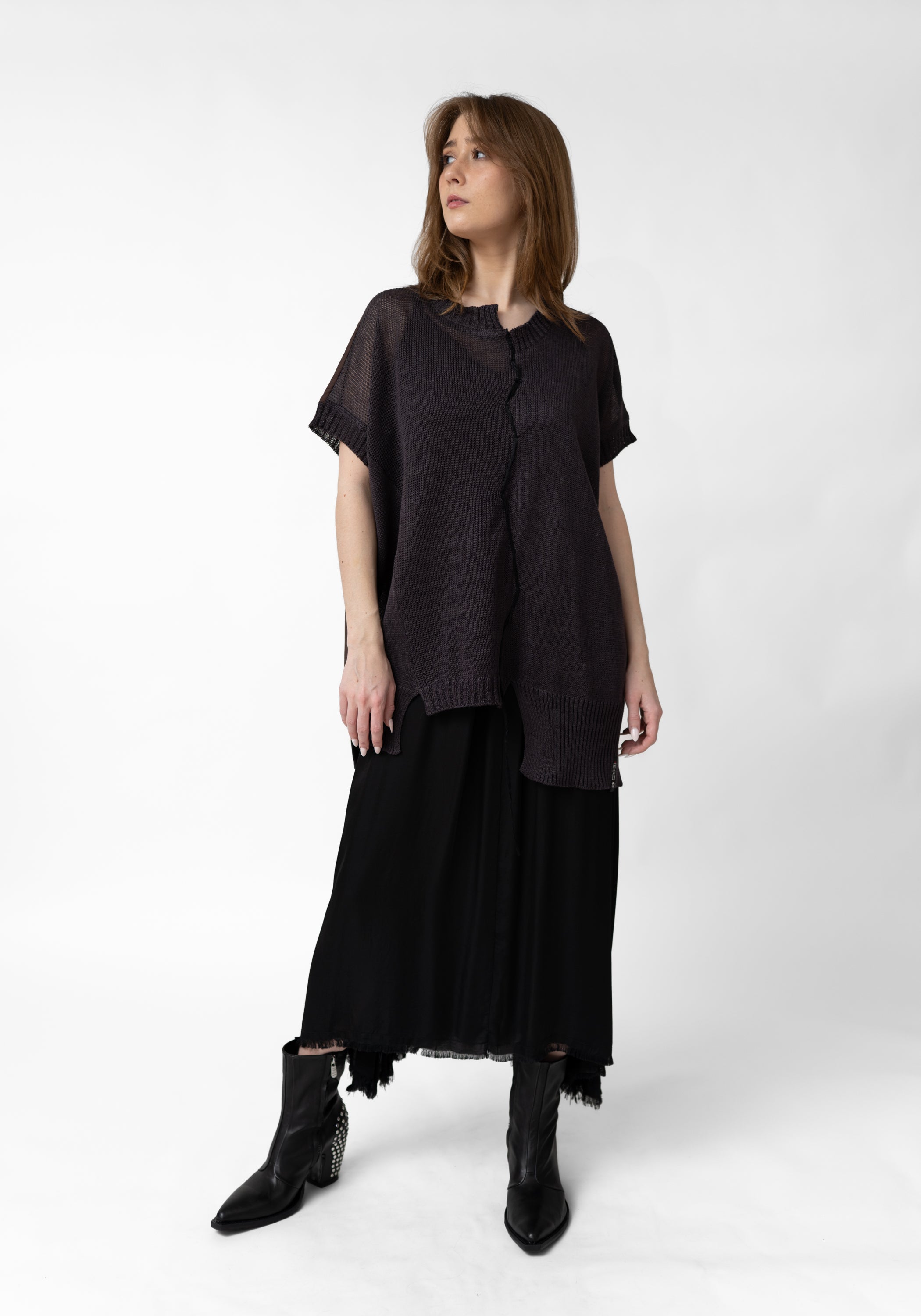 Pecci Embroidered Silk Back Linen Knit Top