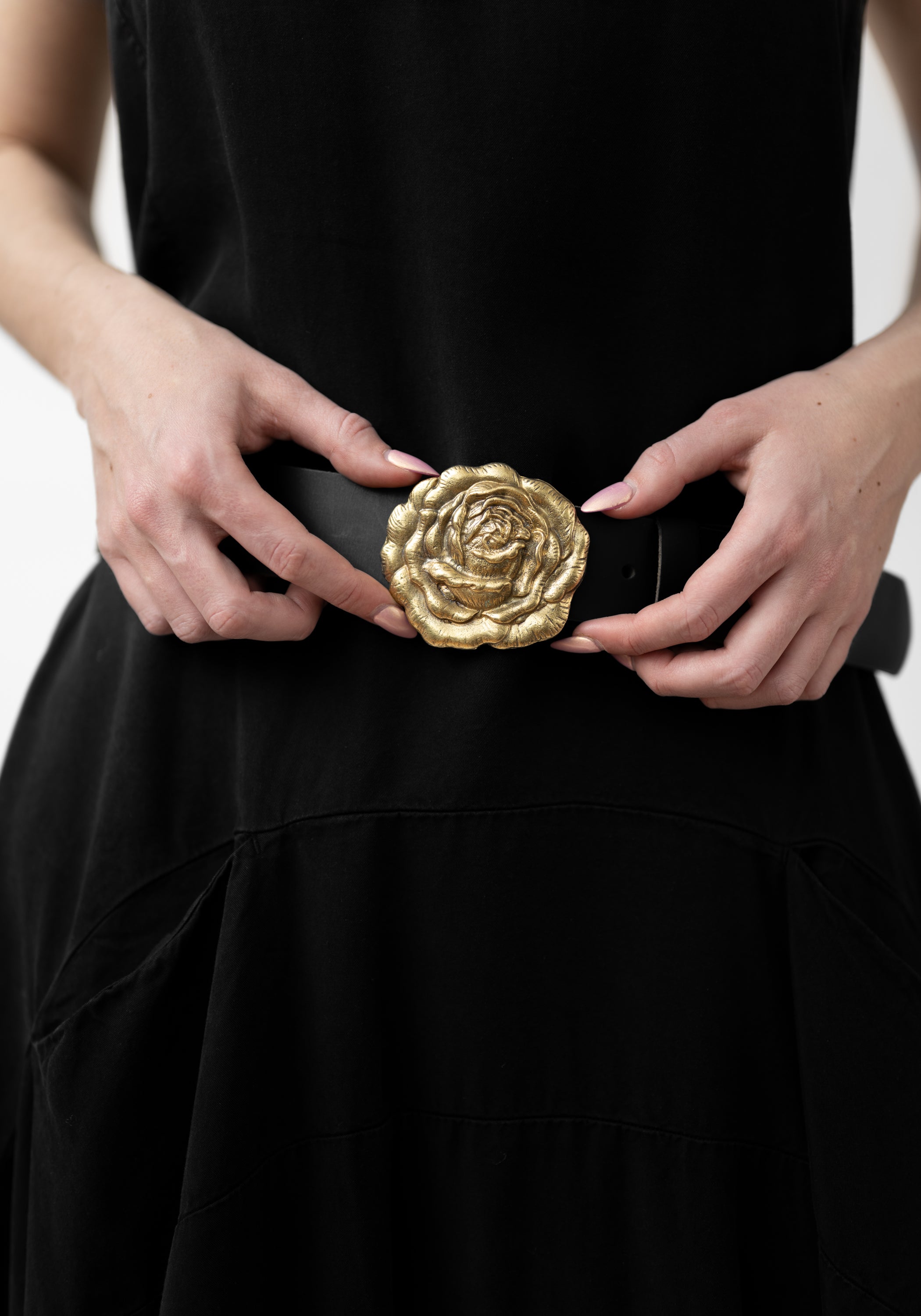 Leather and Brass Rose Belt - December Thieves