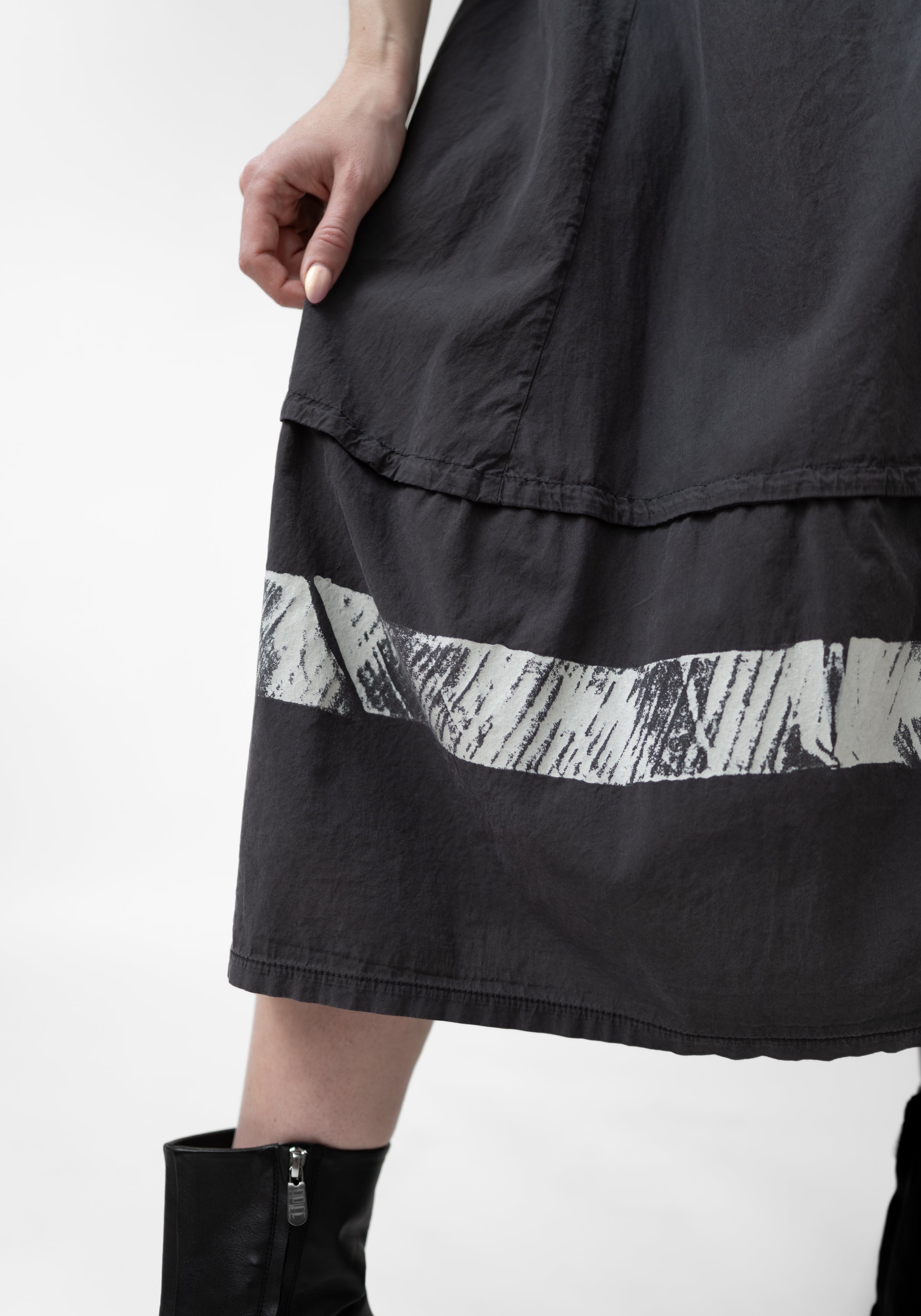 Printed Sleeveless Full Skirt Dress - December Thieves