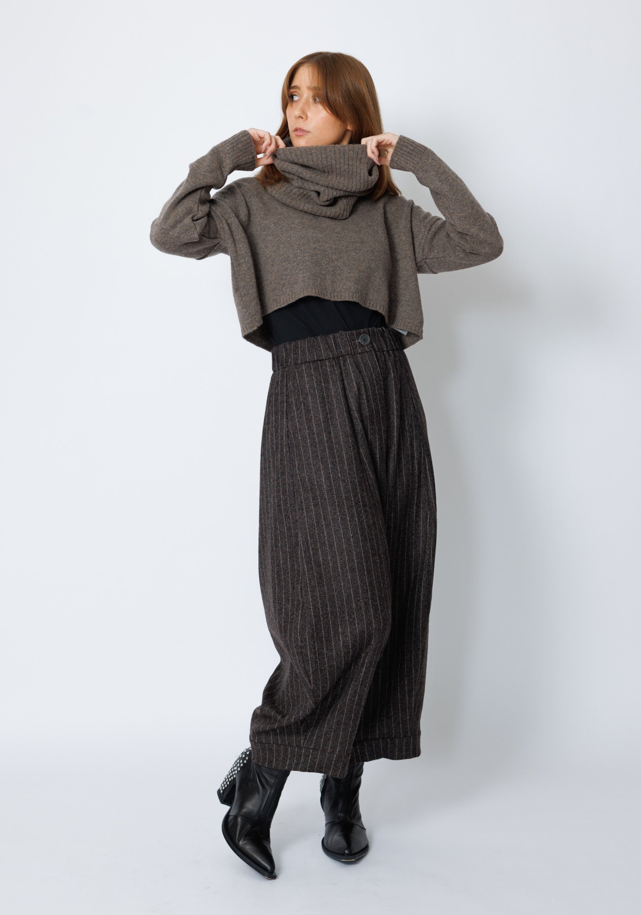 Makko Cropped Wool Blend Knit Sweater with Removable Snood