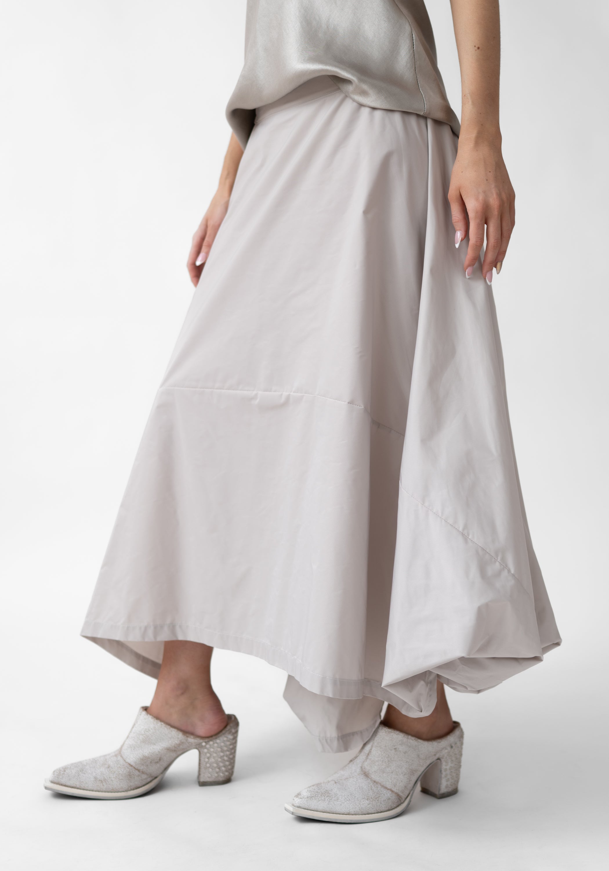 Asymmetric Architectural Skirt