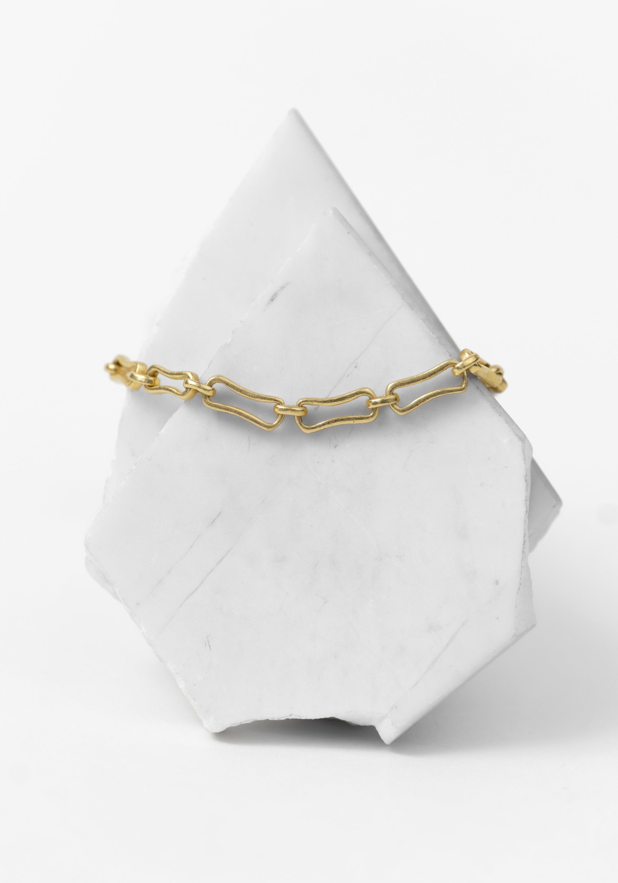 Gold Plated Graduated Links Bracelet