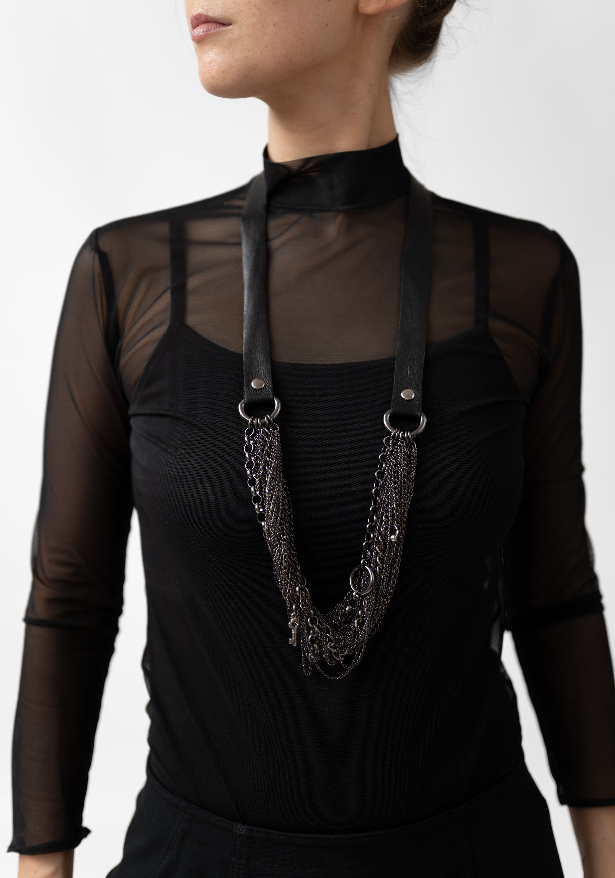 Shift 02 Leather and Chain Necklace/Choker/Belt