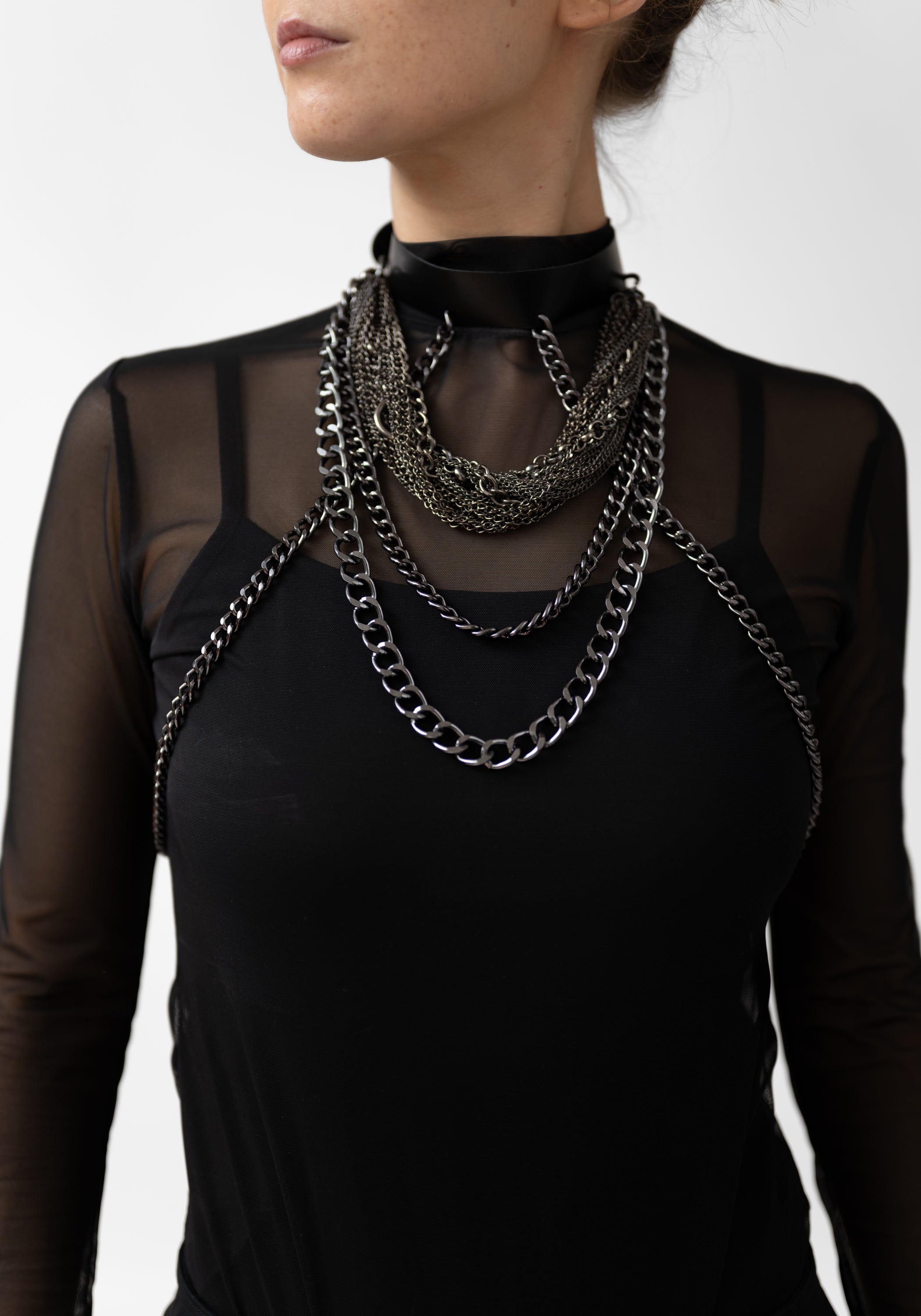 Shift 01 Leather and Chain Harness