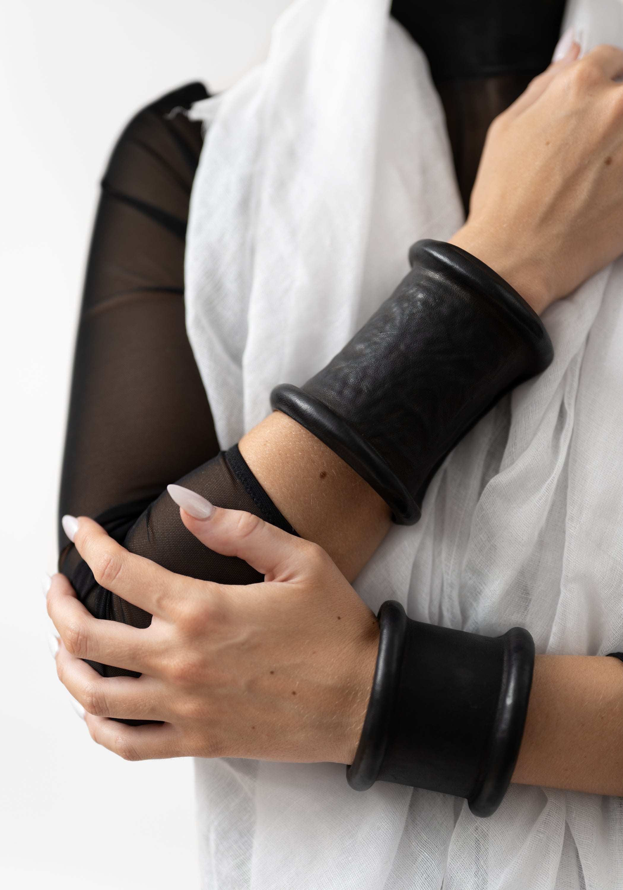Line Black Leather Cuff