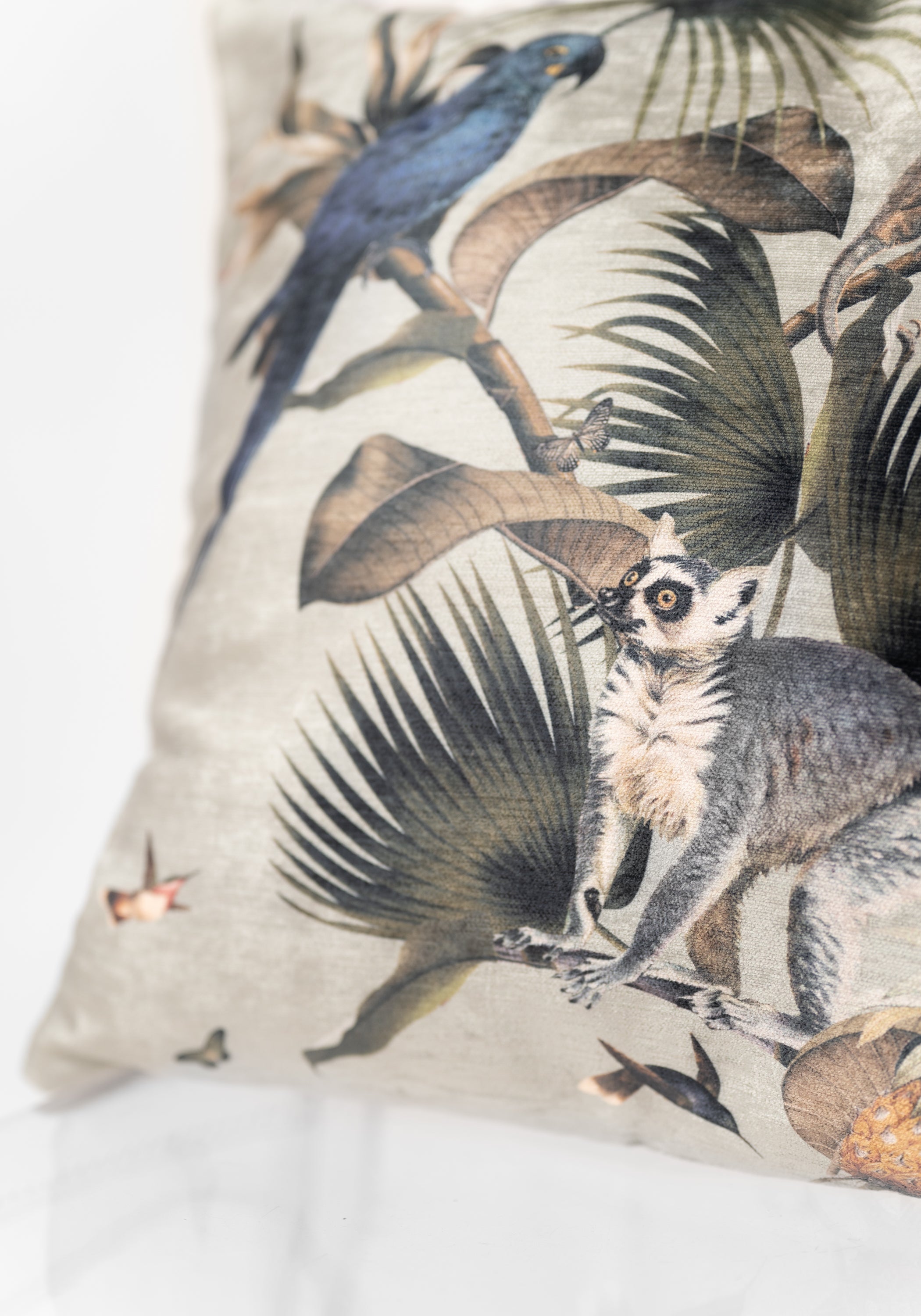 Selva Vintage Leaves Velvet Pillow