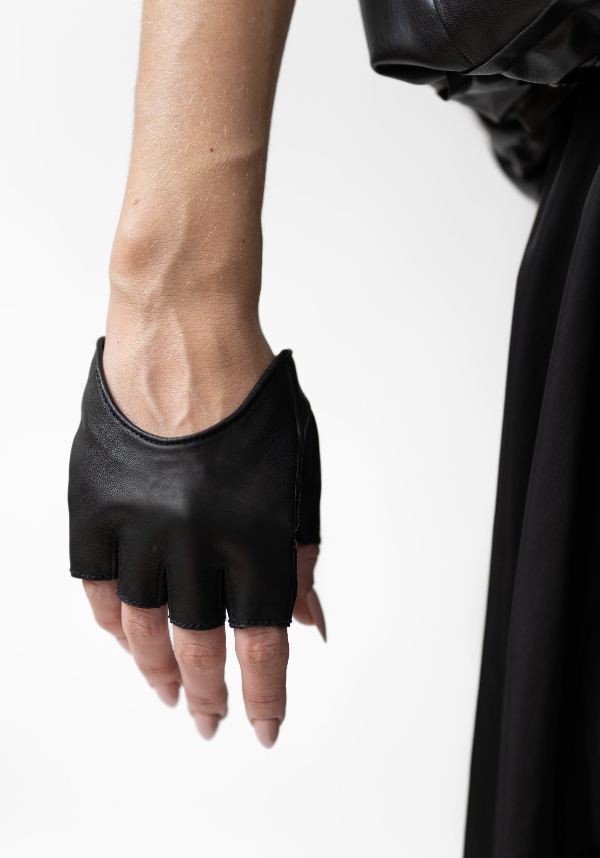 Fingerless Half Gloves