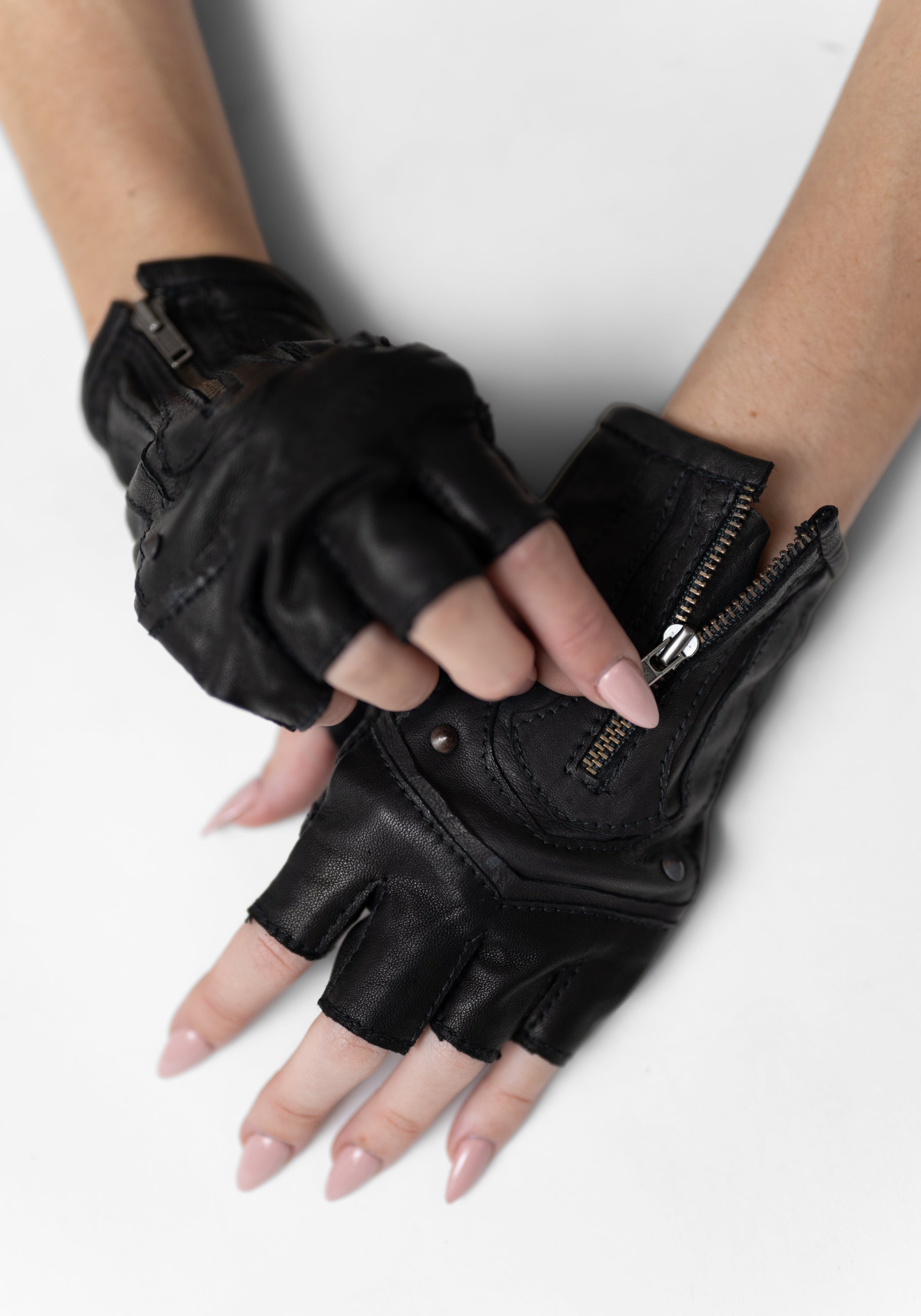 Zip Detail Moto Fingerless Gloves
