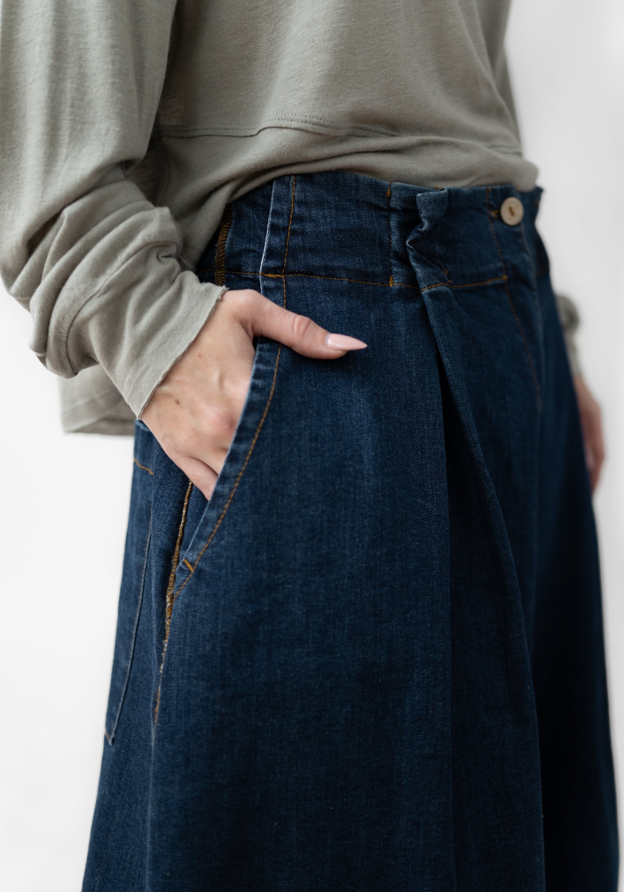Cropped Wide Leg Denim Pants - December Thieves